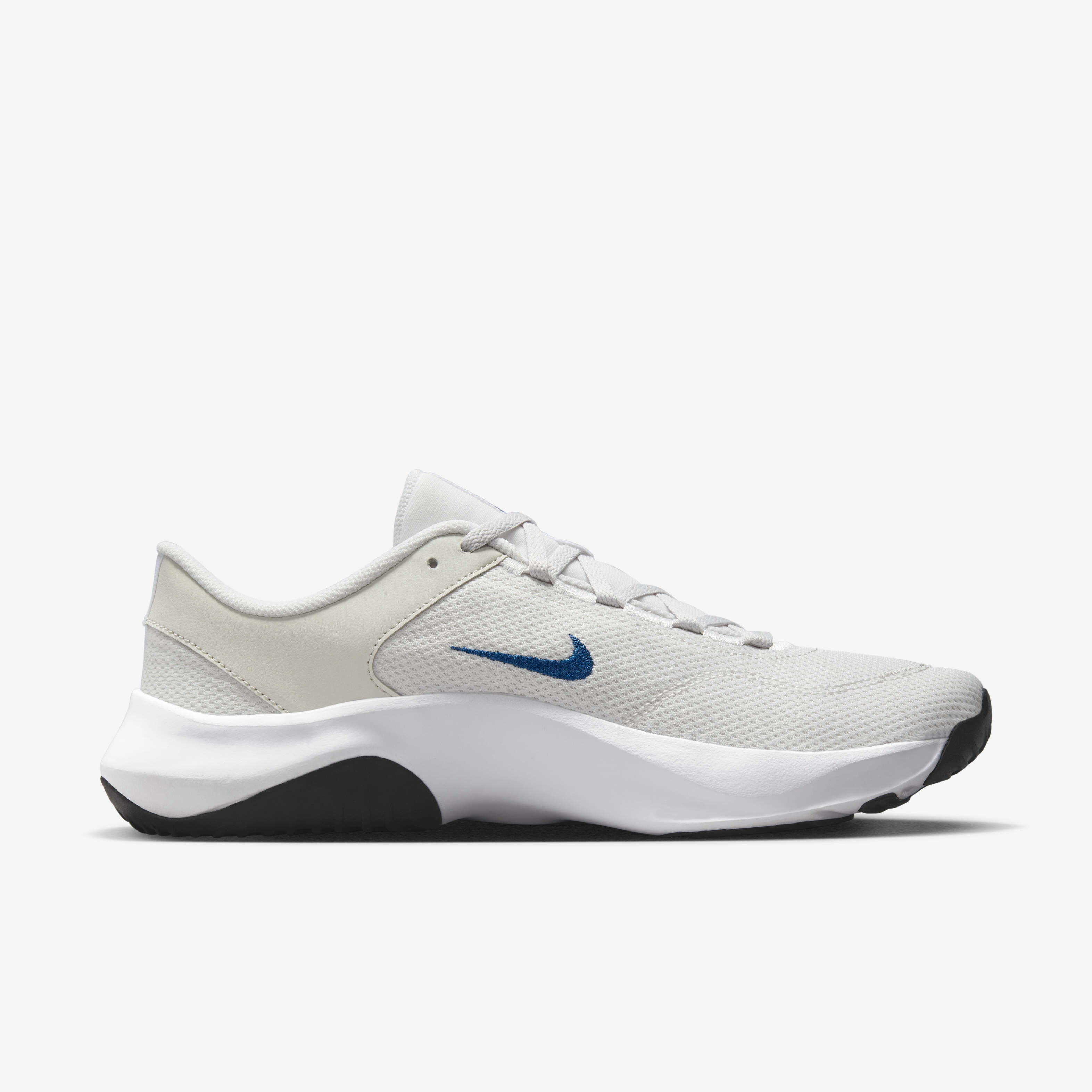 Nike Legend Essential 3 Next Nature image number 2