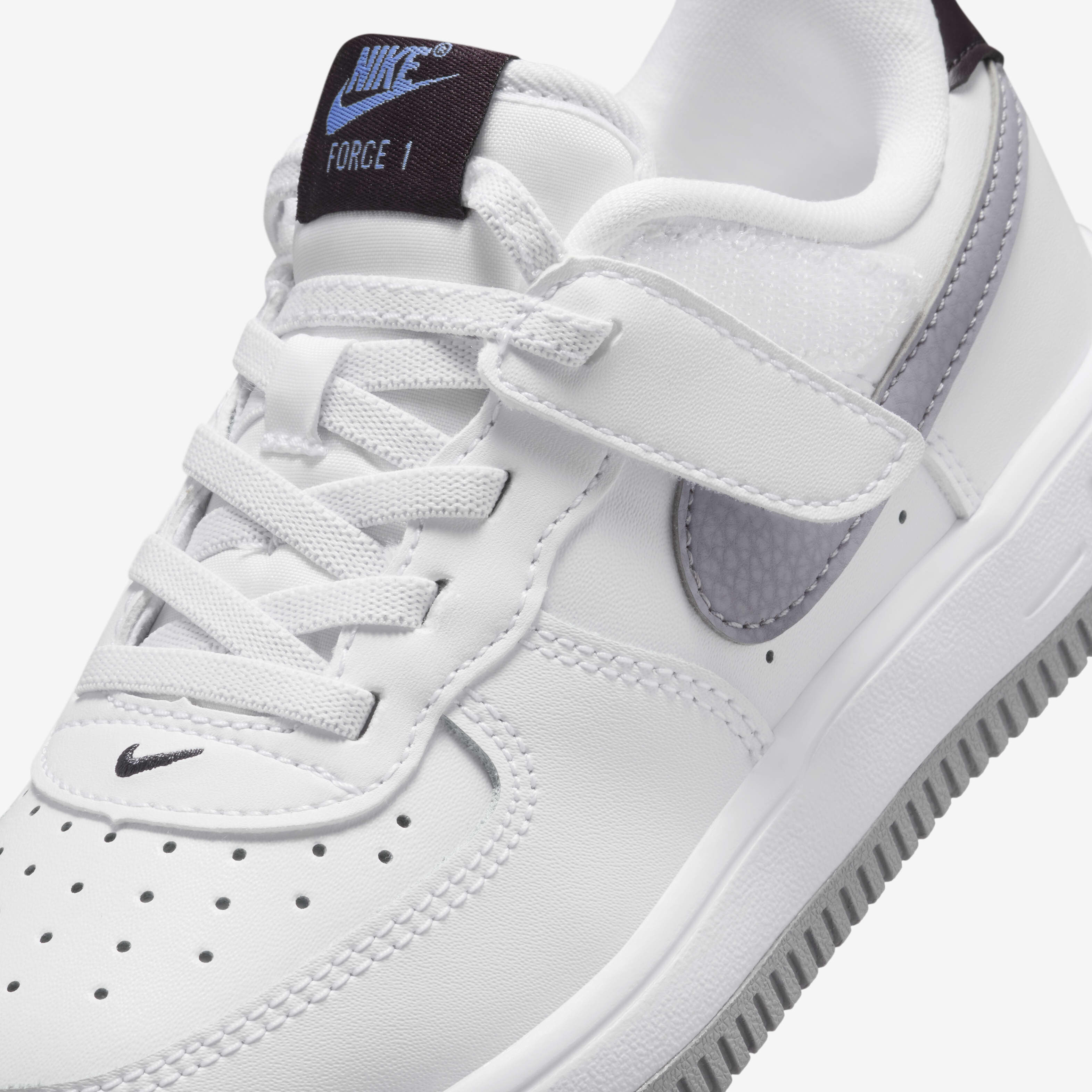Nike Force 1 Low EasyOn image number 6