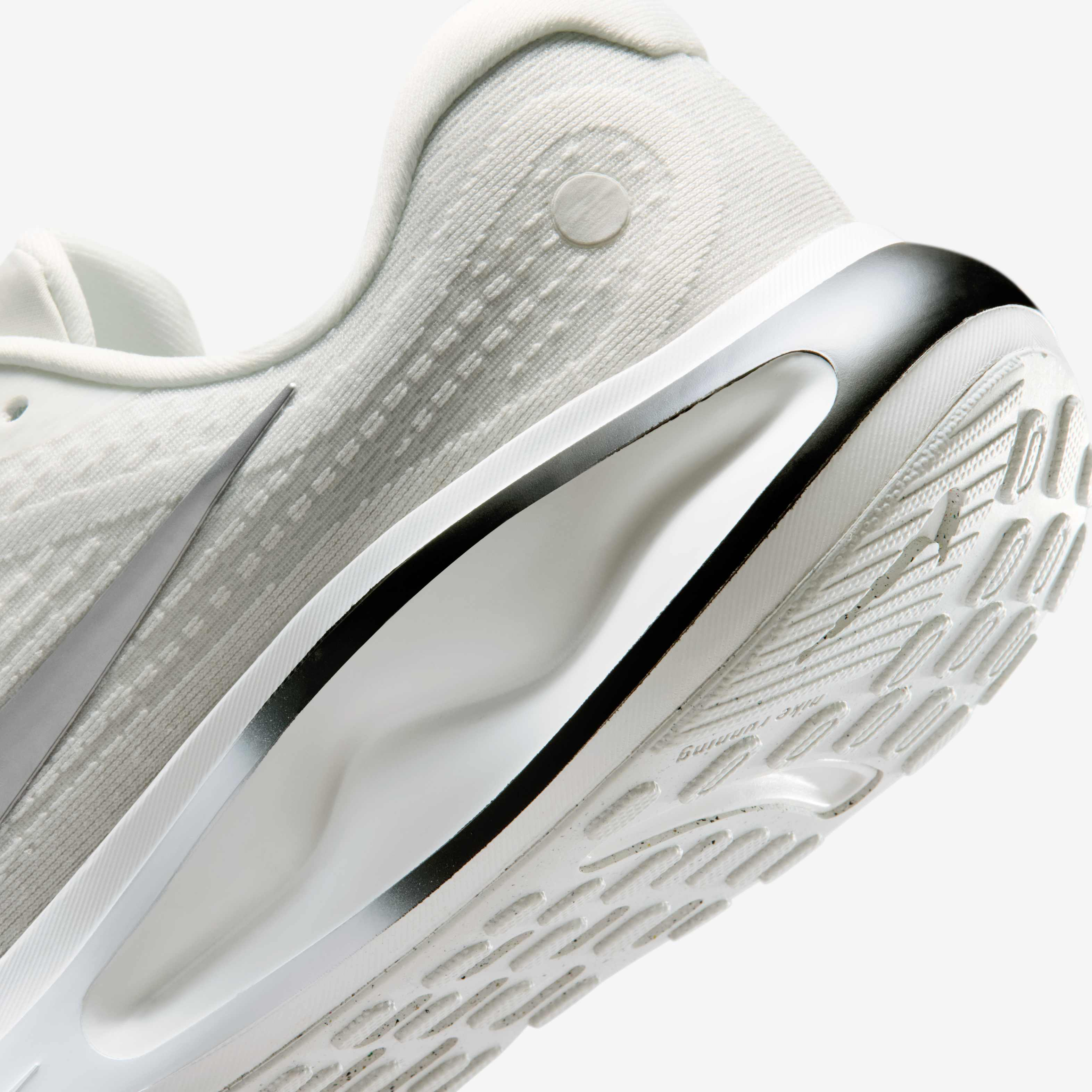 Nike Journey Run image number 7