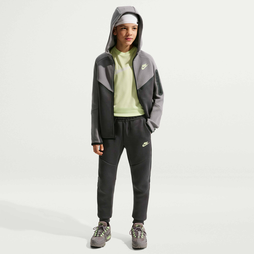 Kids Joggers & Sweatpants-Nike, Nike Sportswear Tech Fleece, Older Kids' Joggers