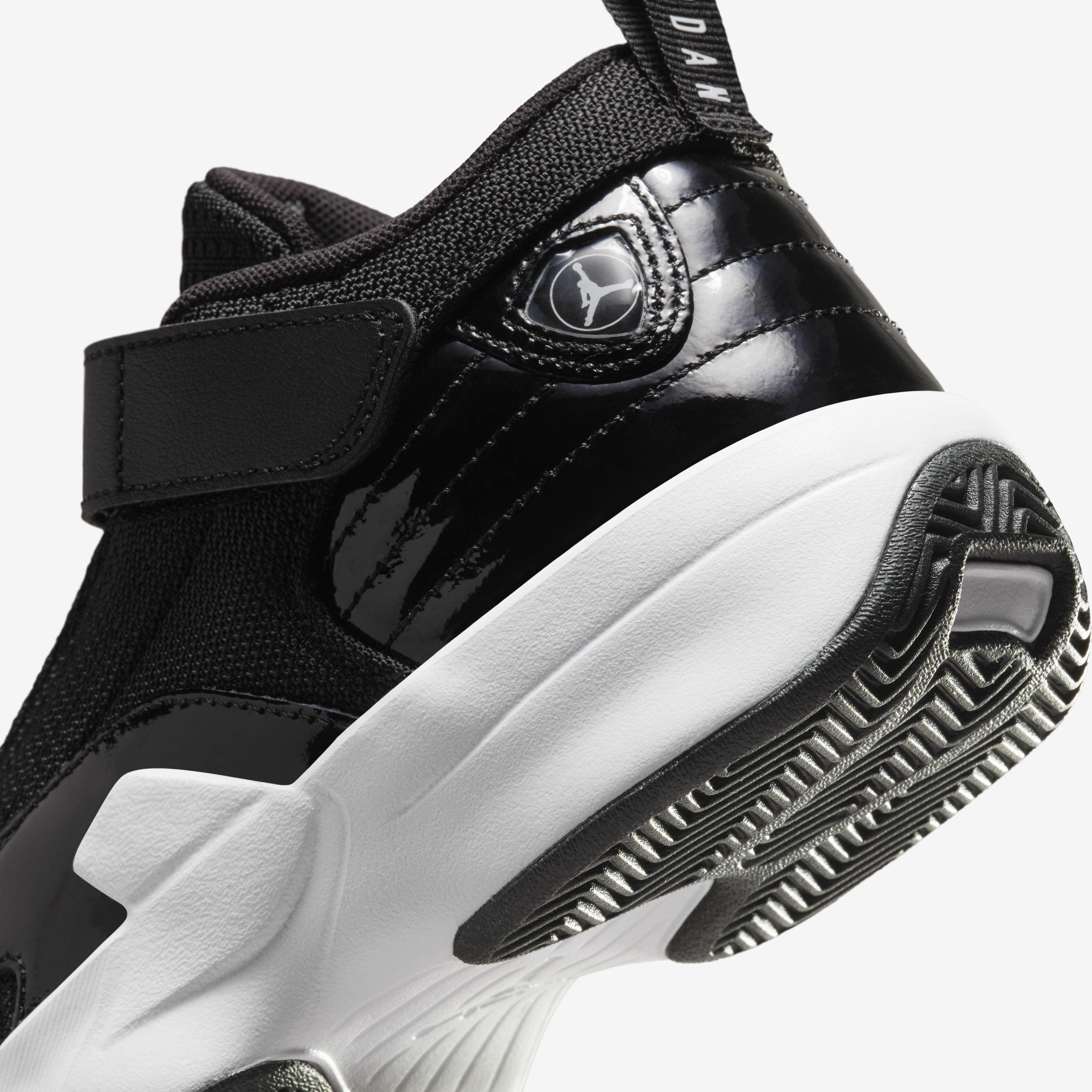 Jordan Max Aura 6 image number 7