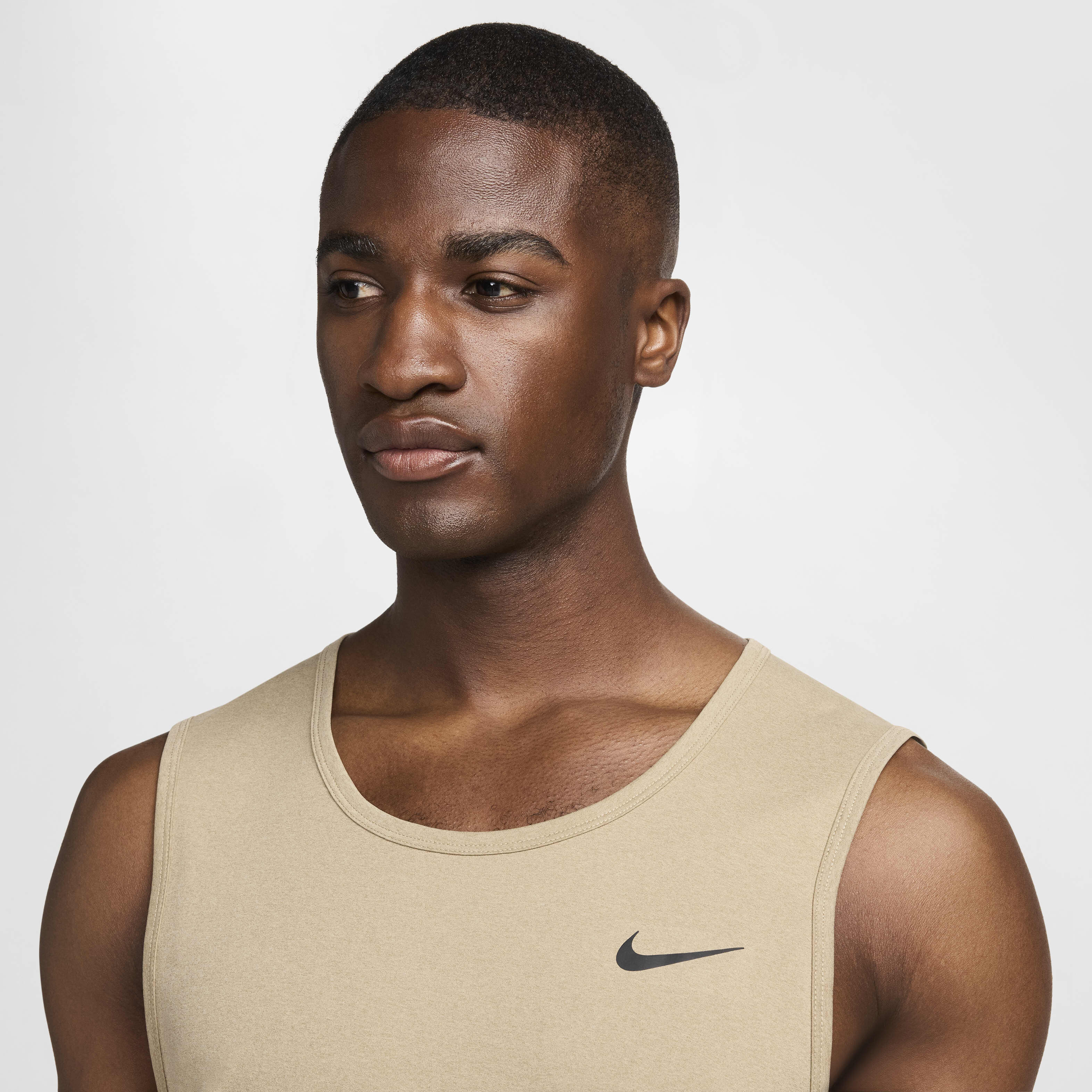 Buy Nike Dri FIT Hyverse Men s Sleeveless Fitness Tank Top Nike Qatar Official
