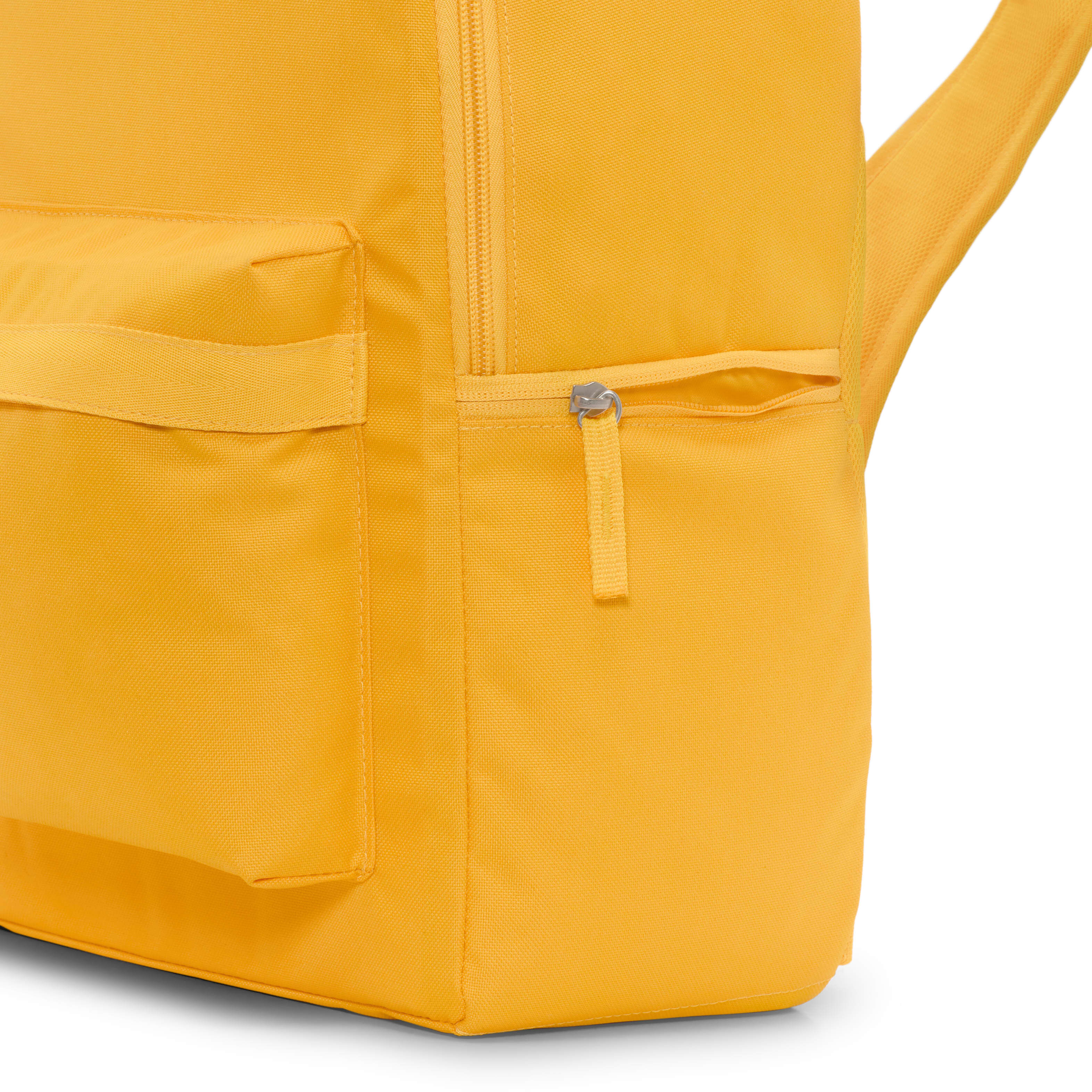 Nike Heritage image number 6