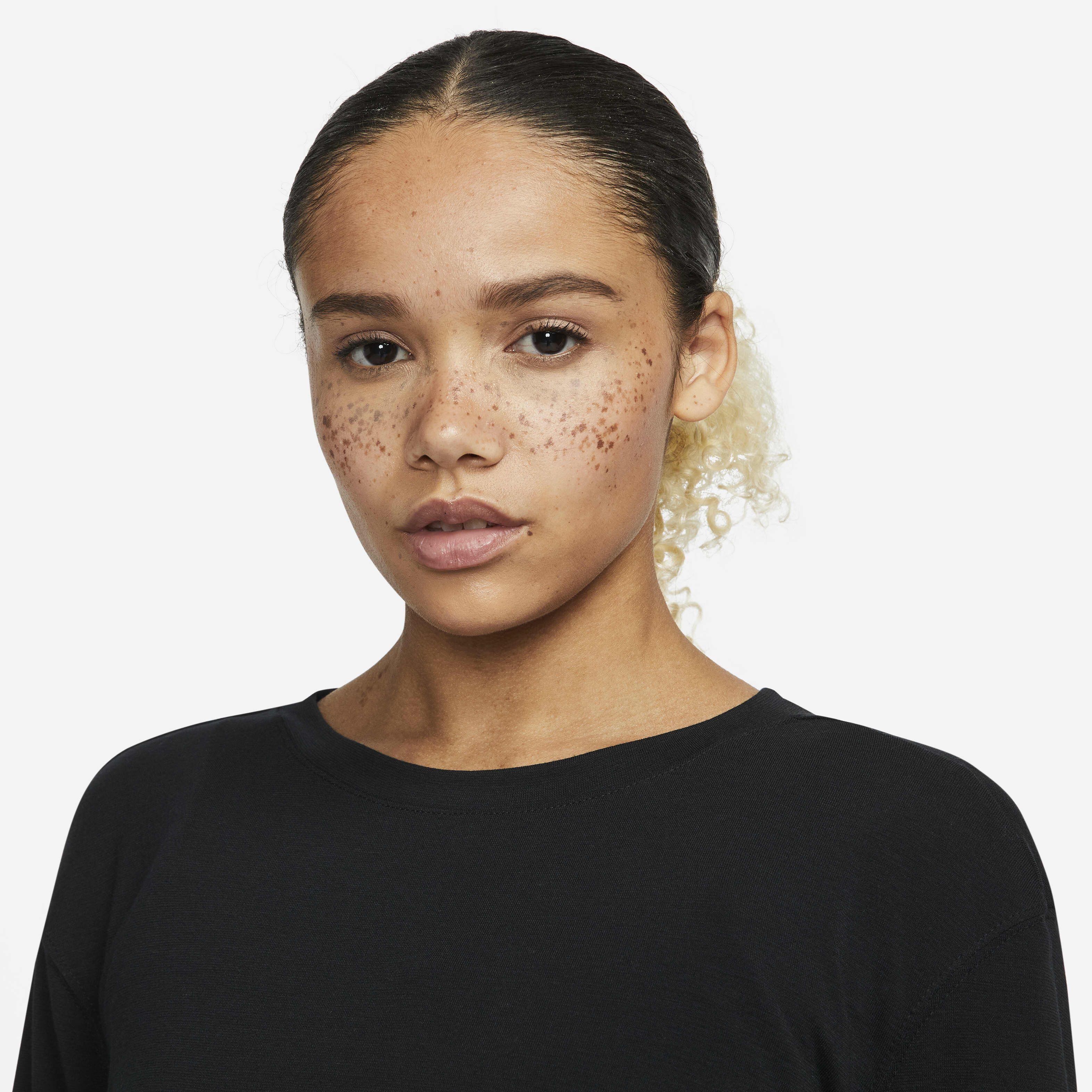 Nike Yoga Dri-FIT image number 2