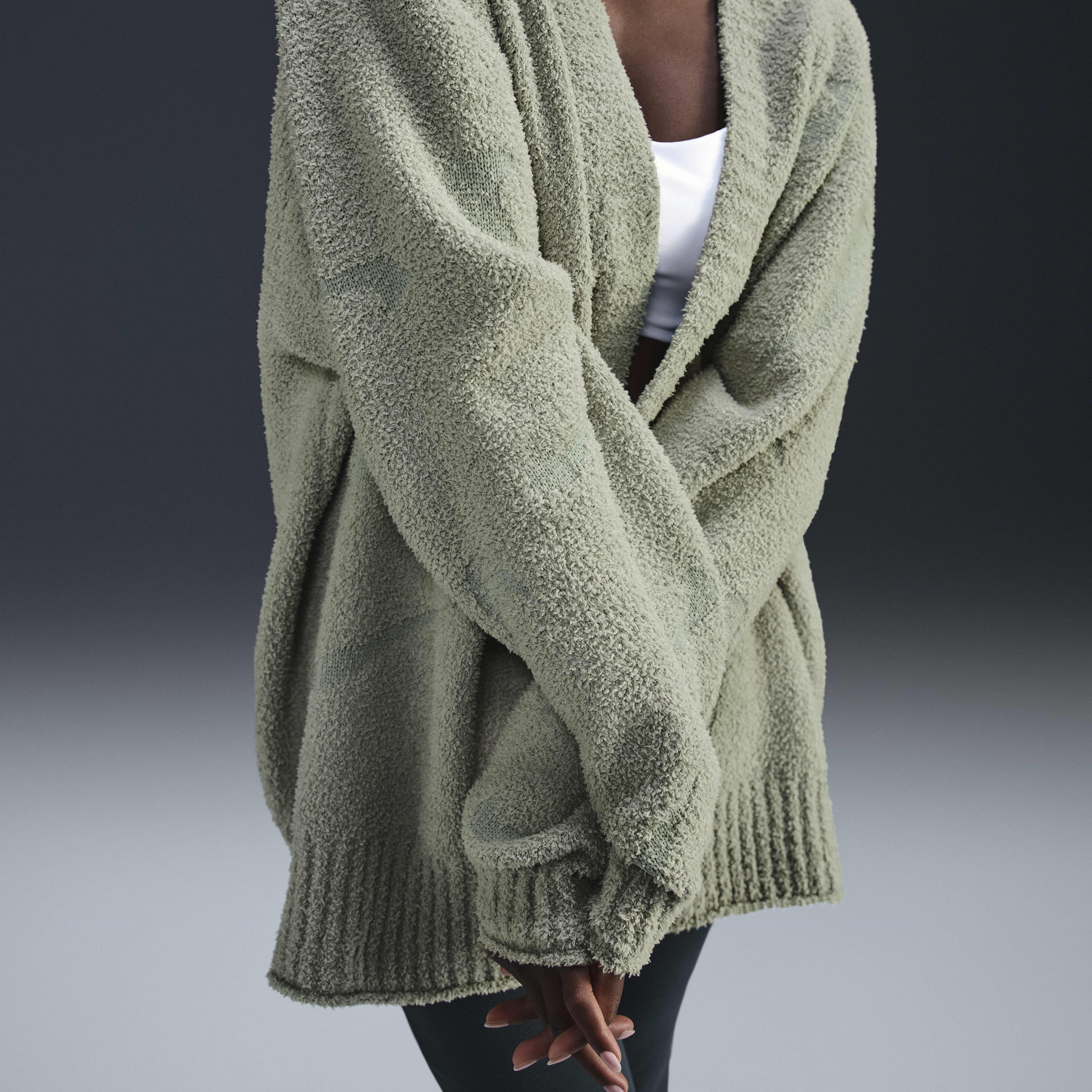 نايكي سبورتسوير فينكس بوكل image number 2