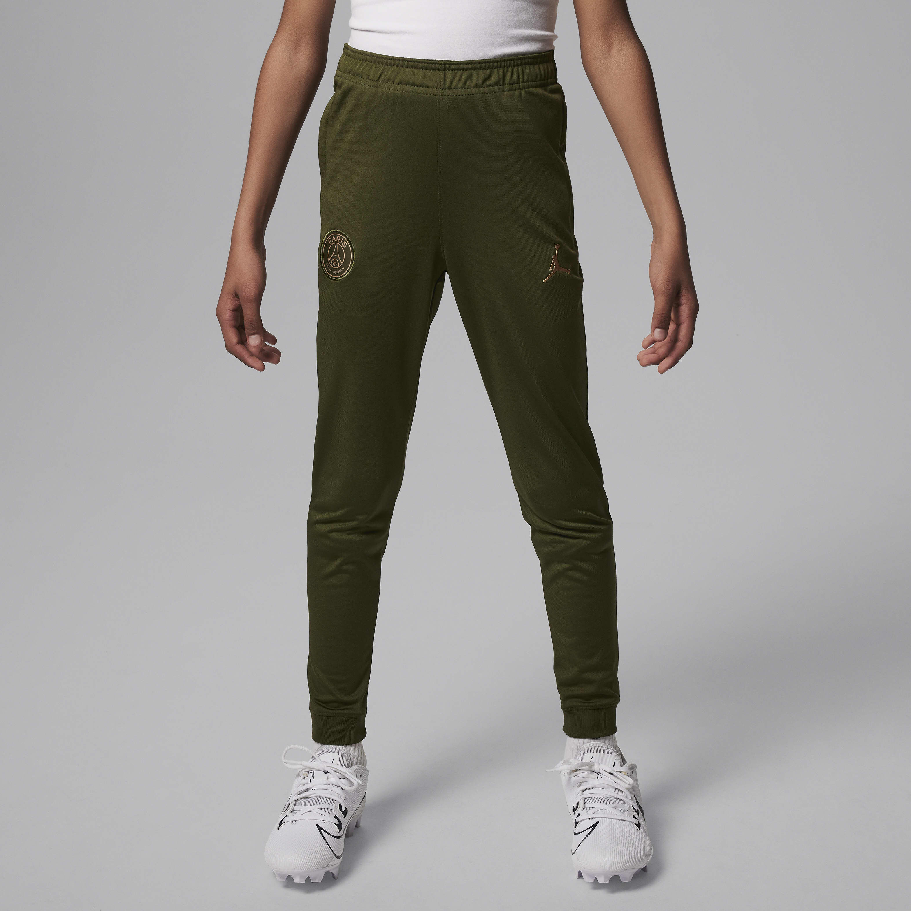 Paris Saint-Germain Strike Fourth image number 7