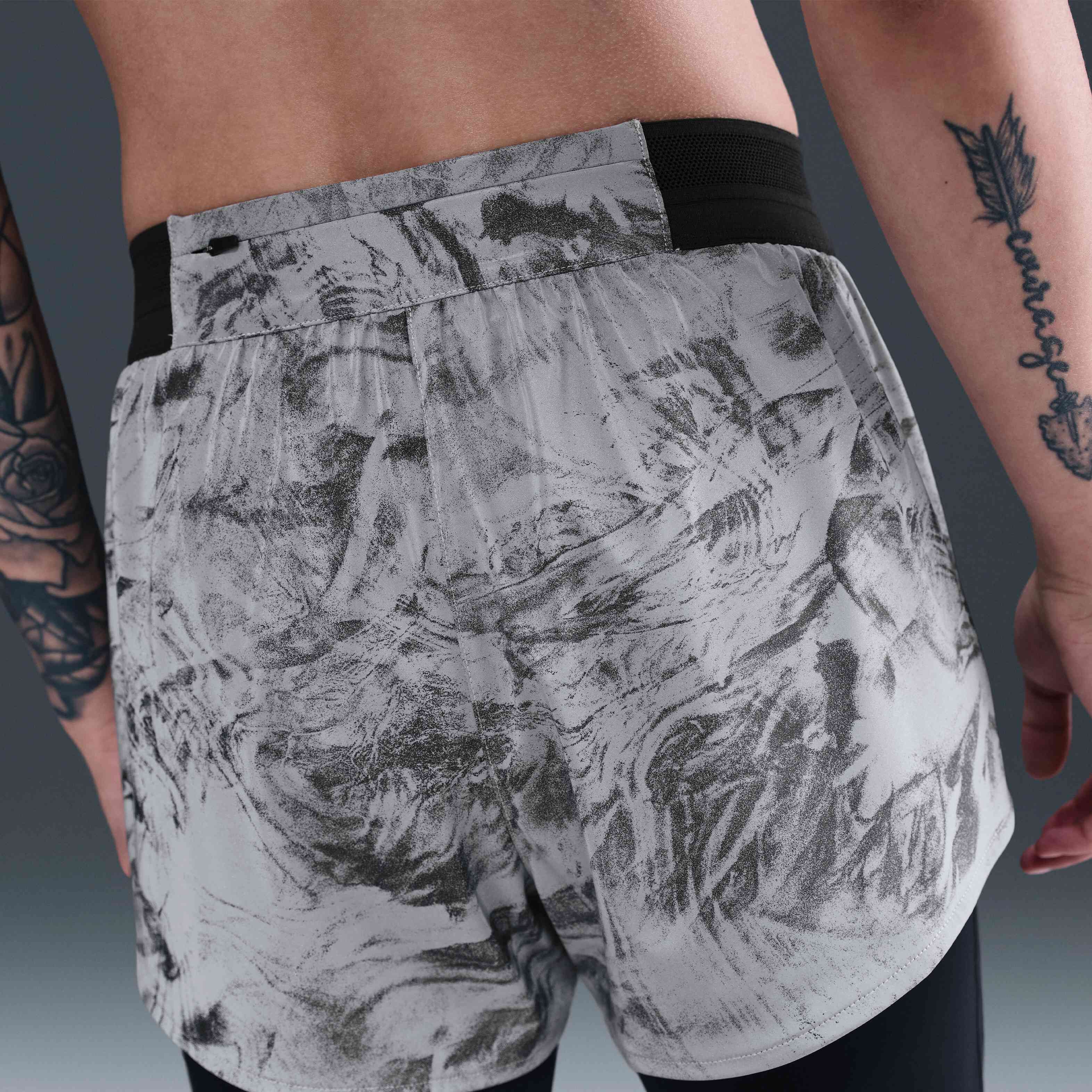 نايكي سويفت image number 2