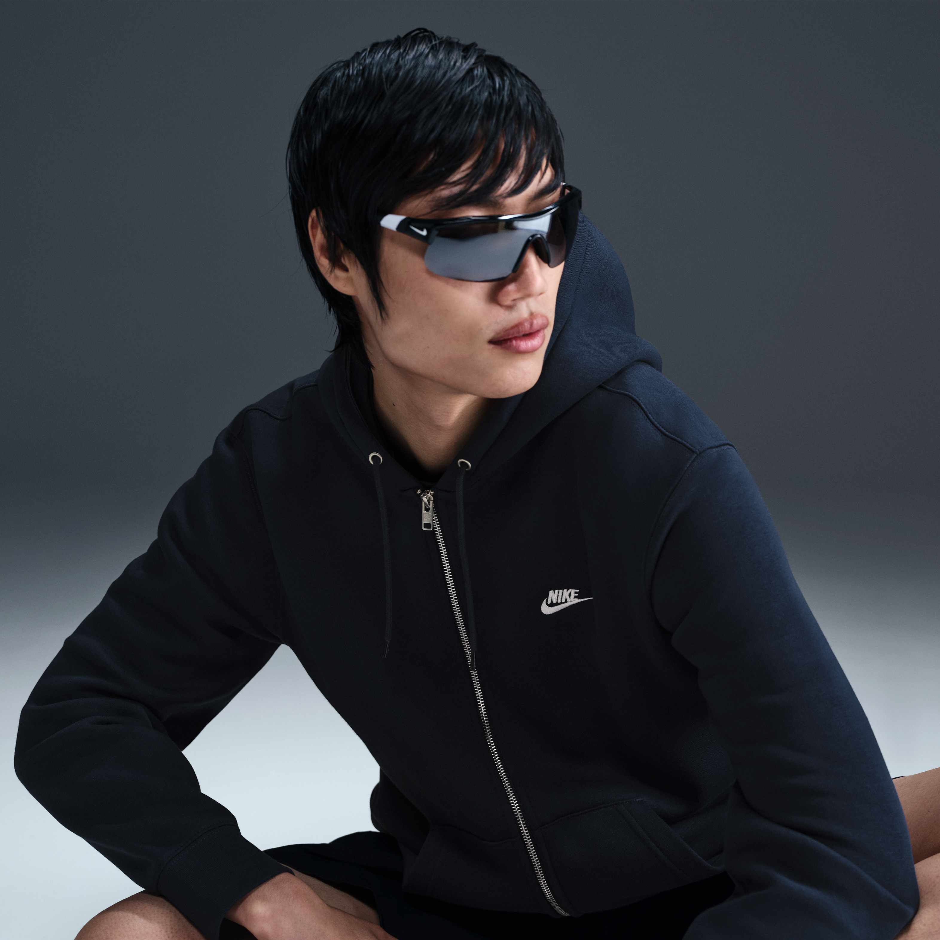 نايكي كلوب image number 2