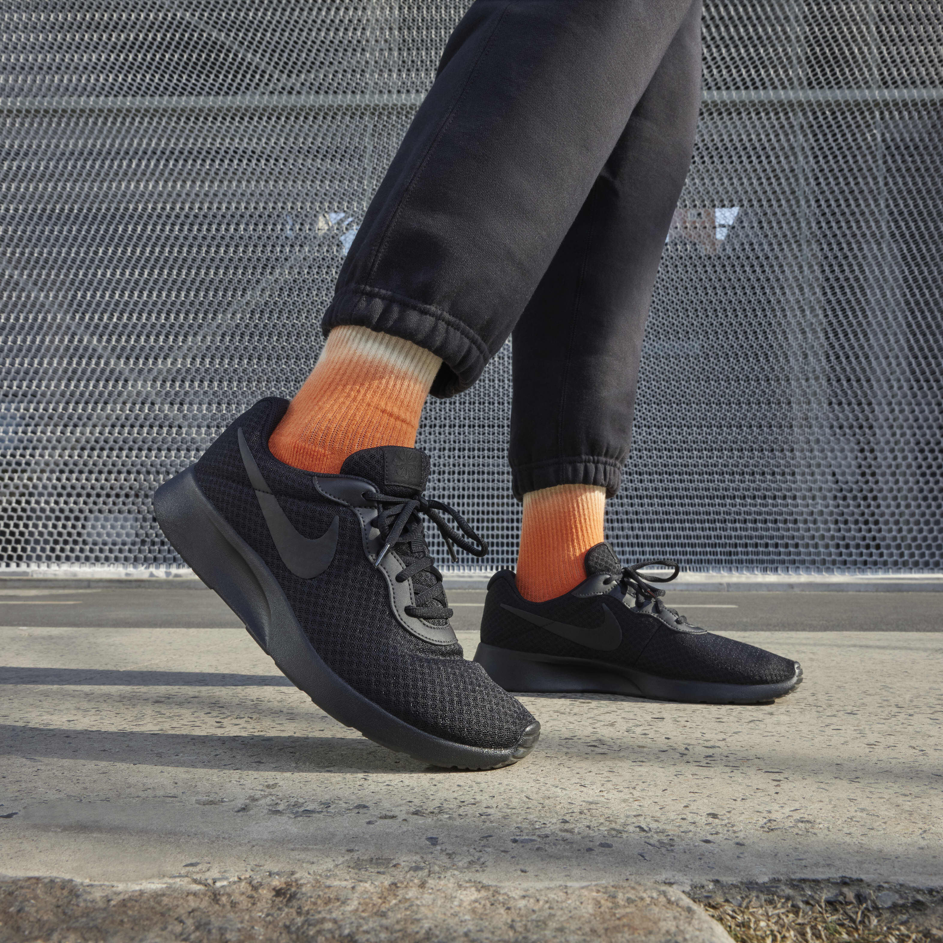Nike tanjun mens kohls clearance