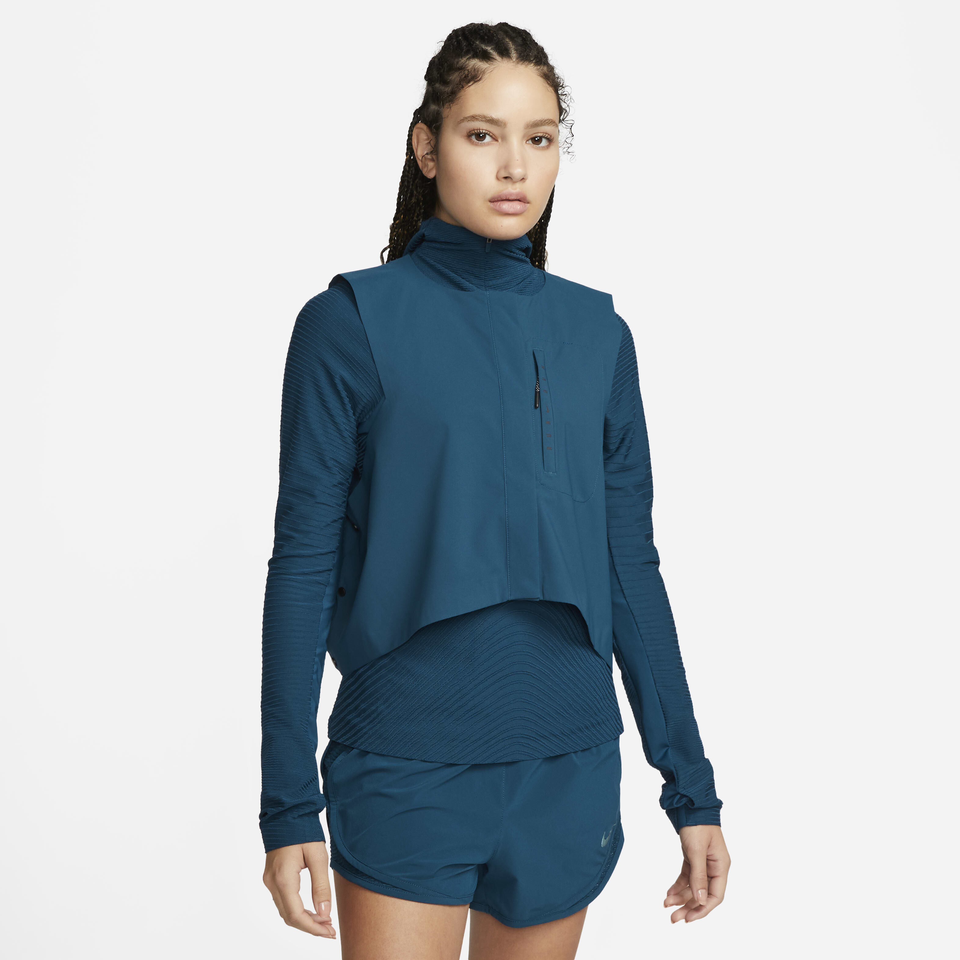 Nike Storm-FIT Run Division image number 9