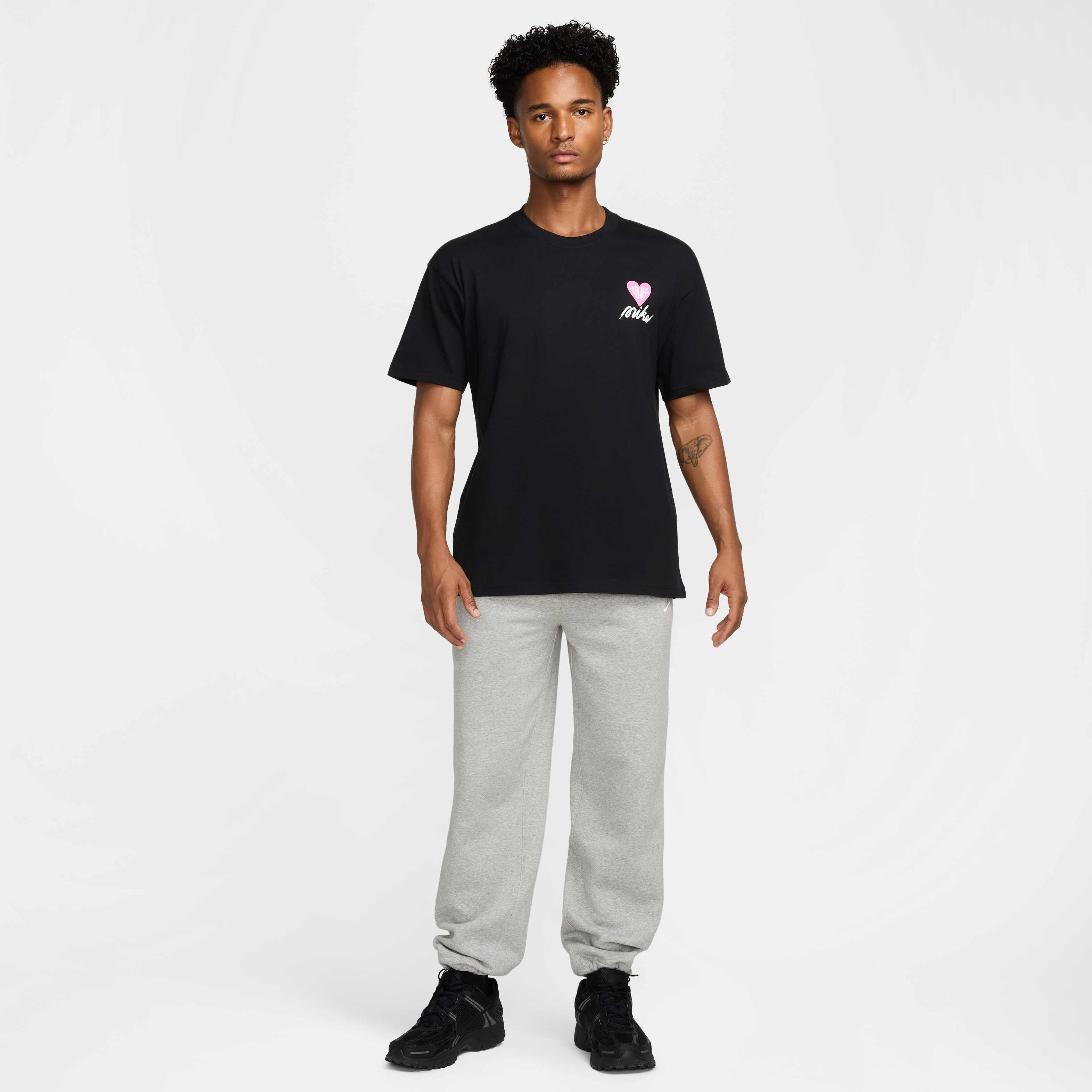 نايكي سبورتسوير image number 4