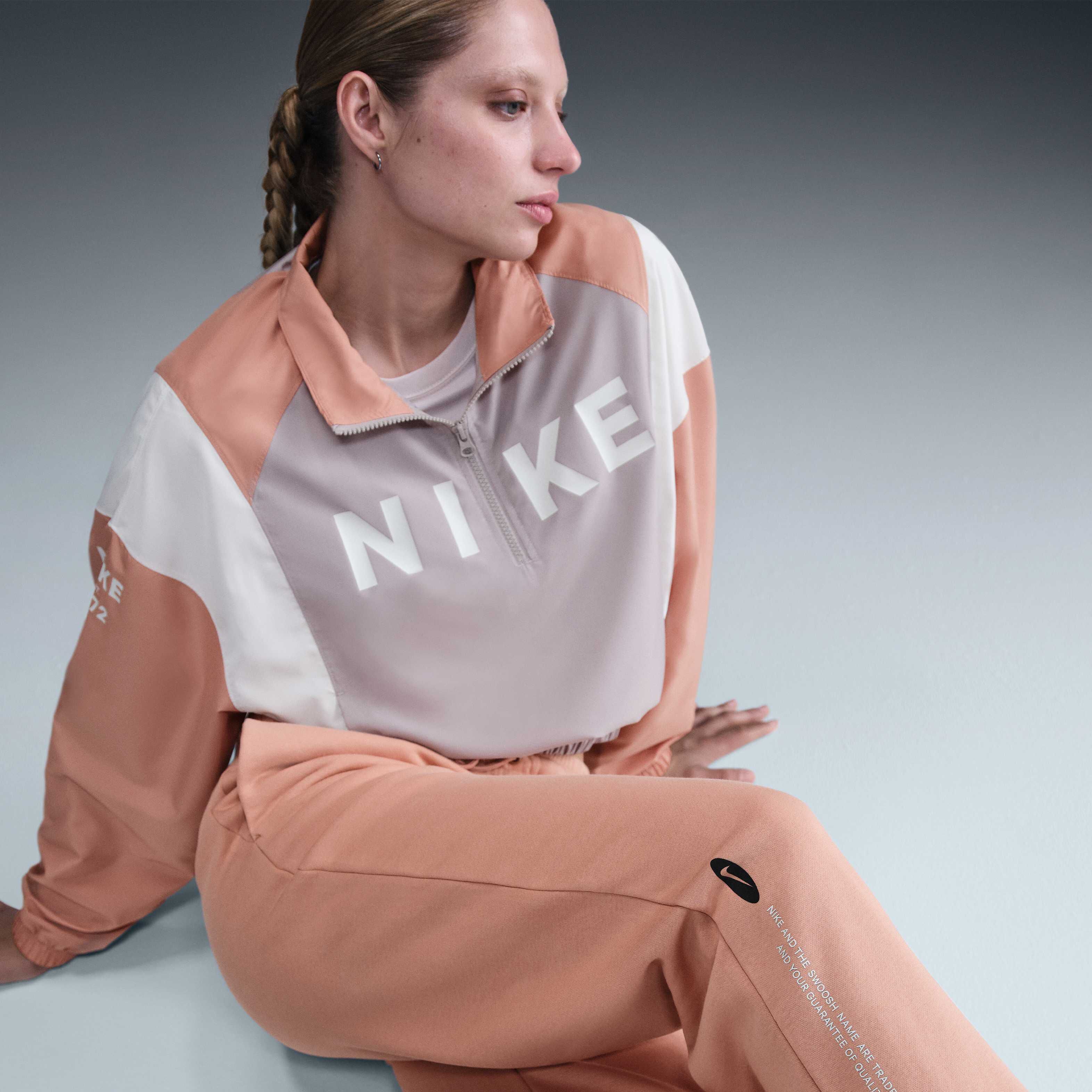 نايكي سبورتسوير image number 4