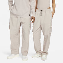 Nike Sportswear Essential