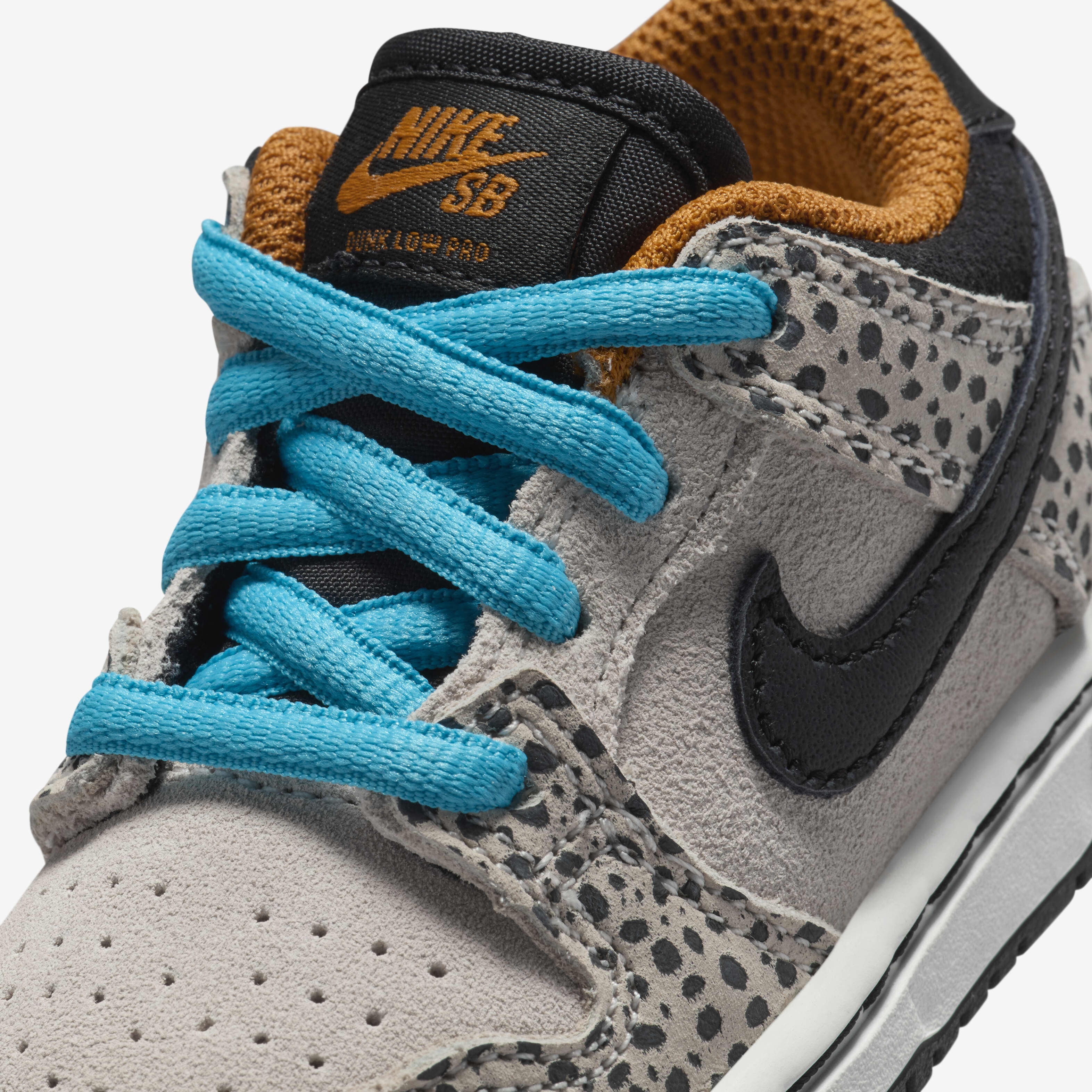 Nike SB Dunk Low Pro Electric image number 6