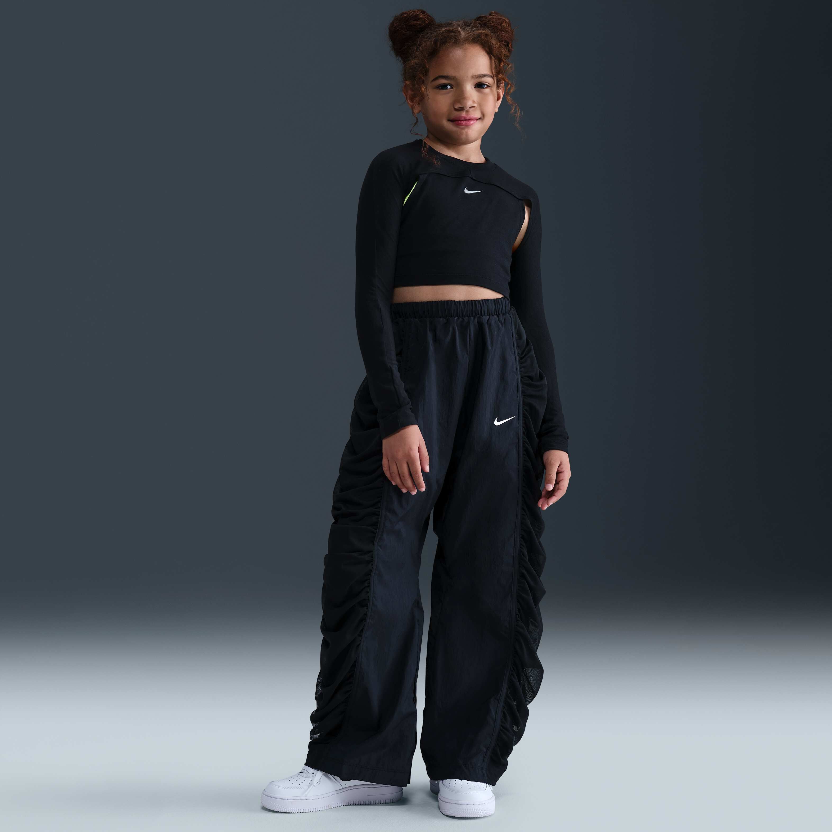 Nike Sportswear image number 0