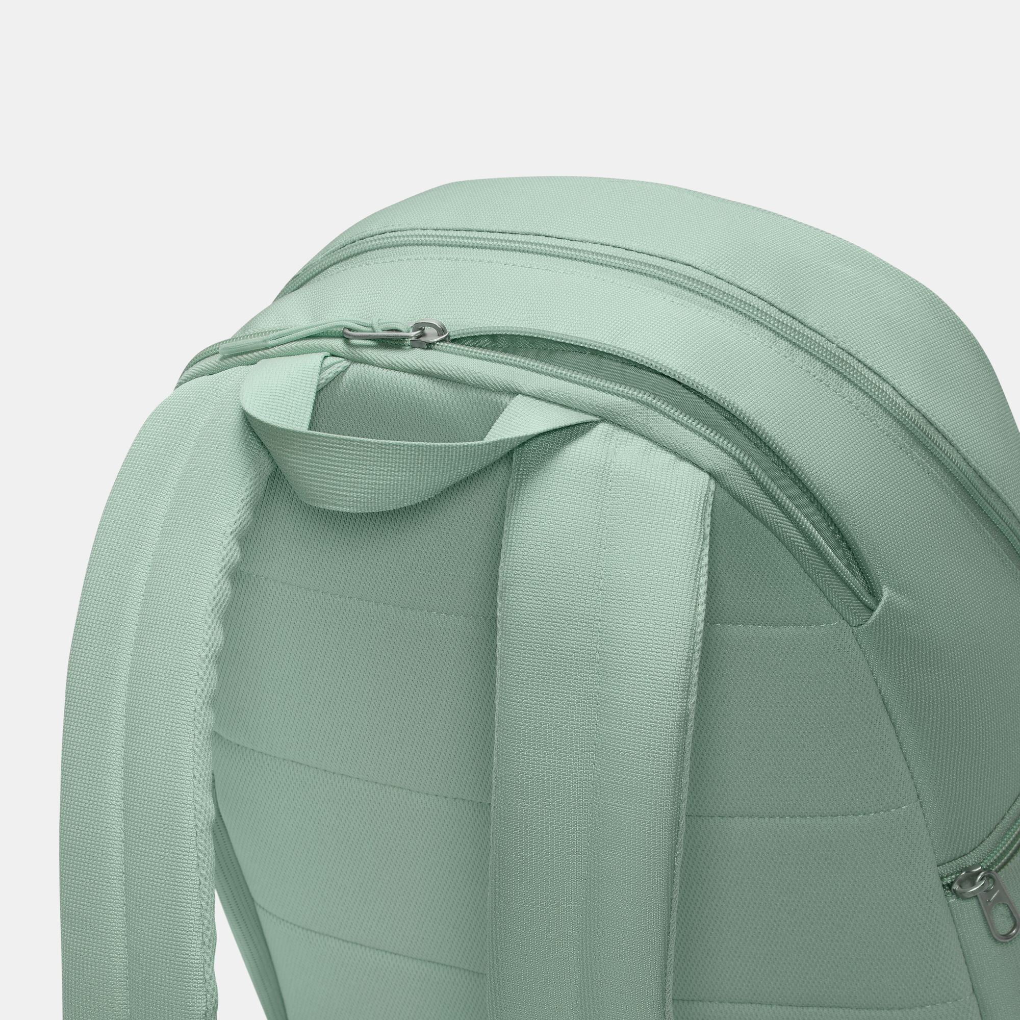 نايكي هيريتاج يوجين 2.0 image number 4