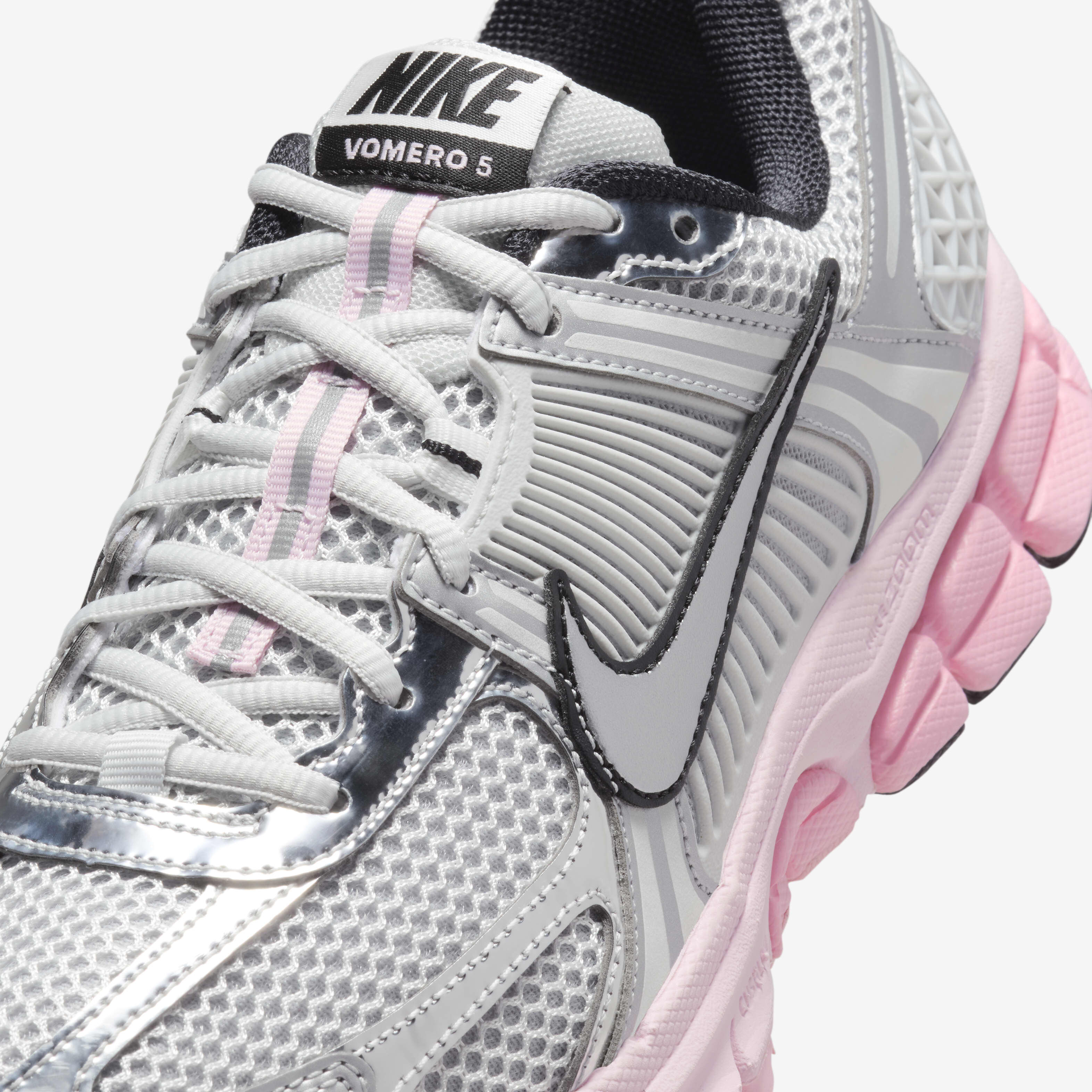 Buy Nike Zoom Vomero 5 Women s Shoes Nike Qatar Official