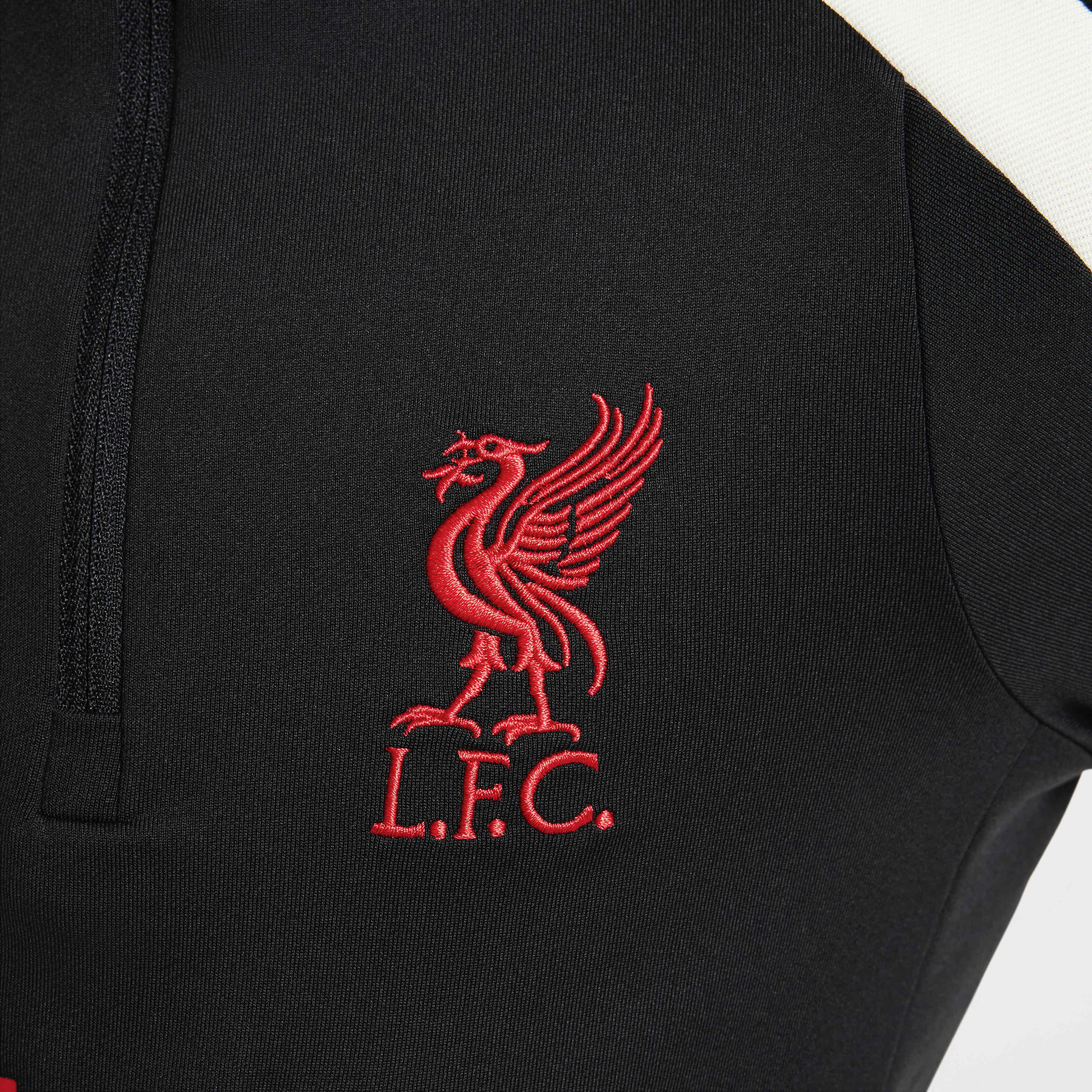 Liverpool F.C. Strike Special Edition image number 4