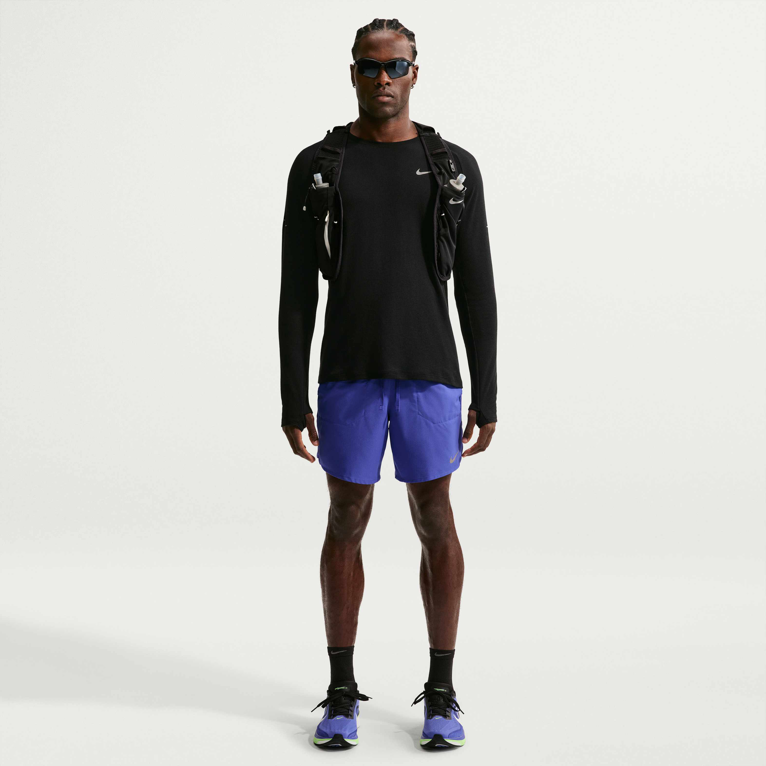 Nike Stride image number 0