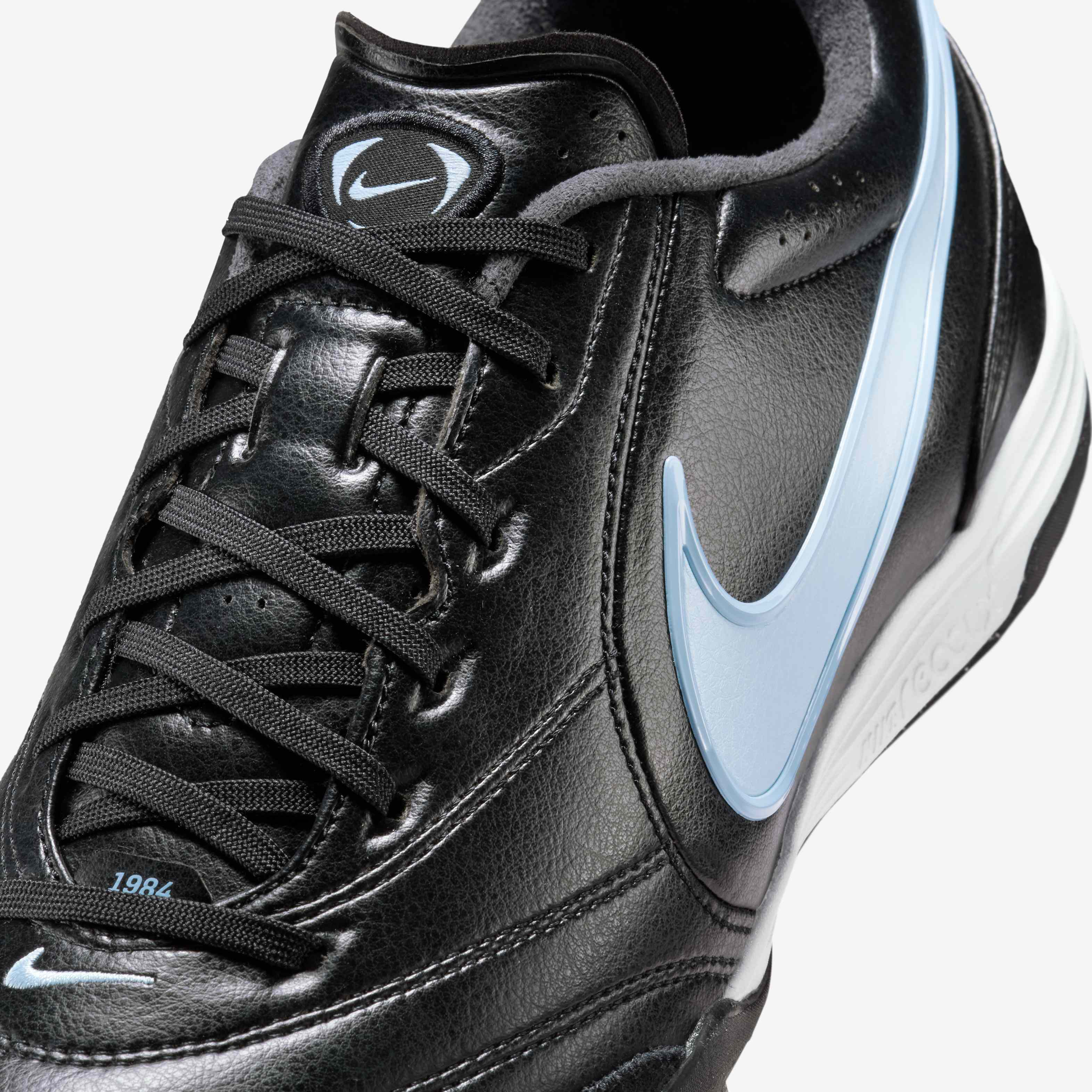 Nike Tiempo Ligera Pro image number 6