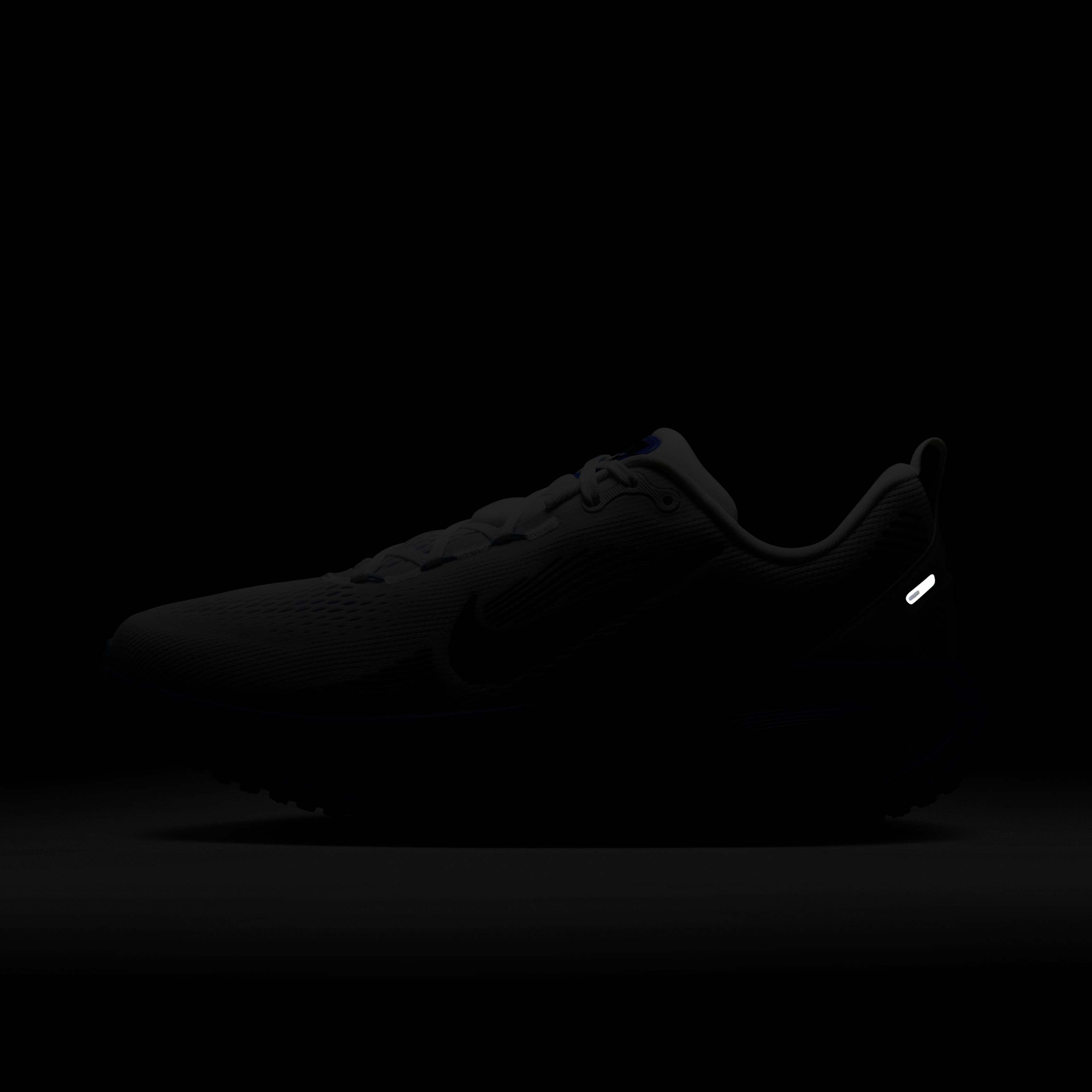 Nike Vomero 18 image number 9