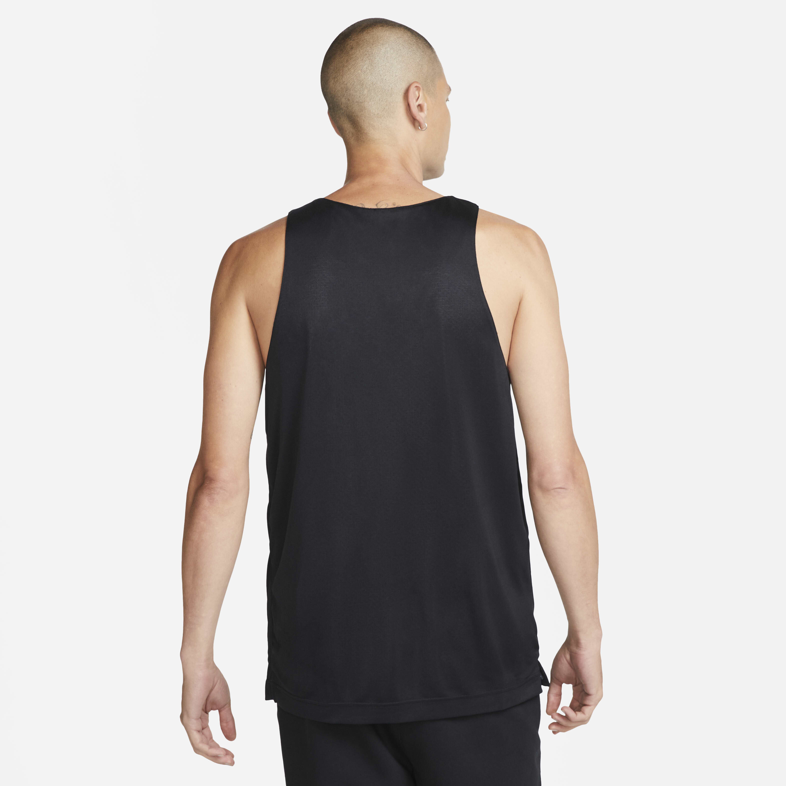 Nike Dri-FIT Standard Issue image number 3