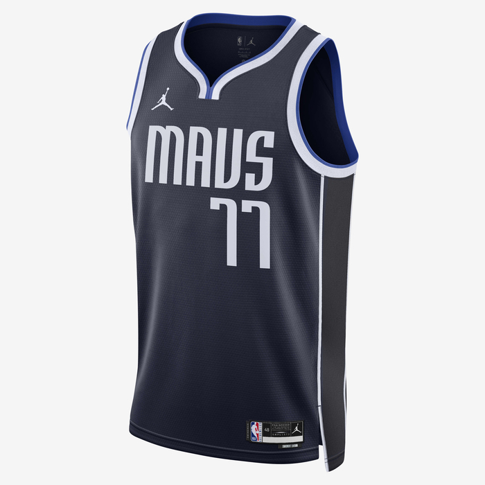 Dallas Mavericks Statement Edition image number 0 Dallas Mavericks Statement Edition image number 0