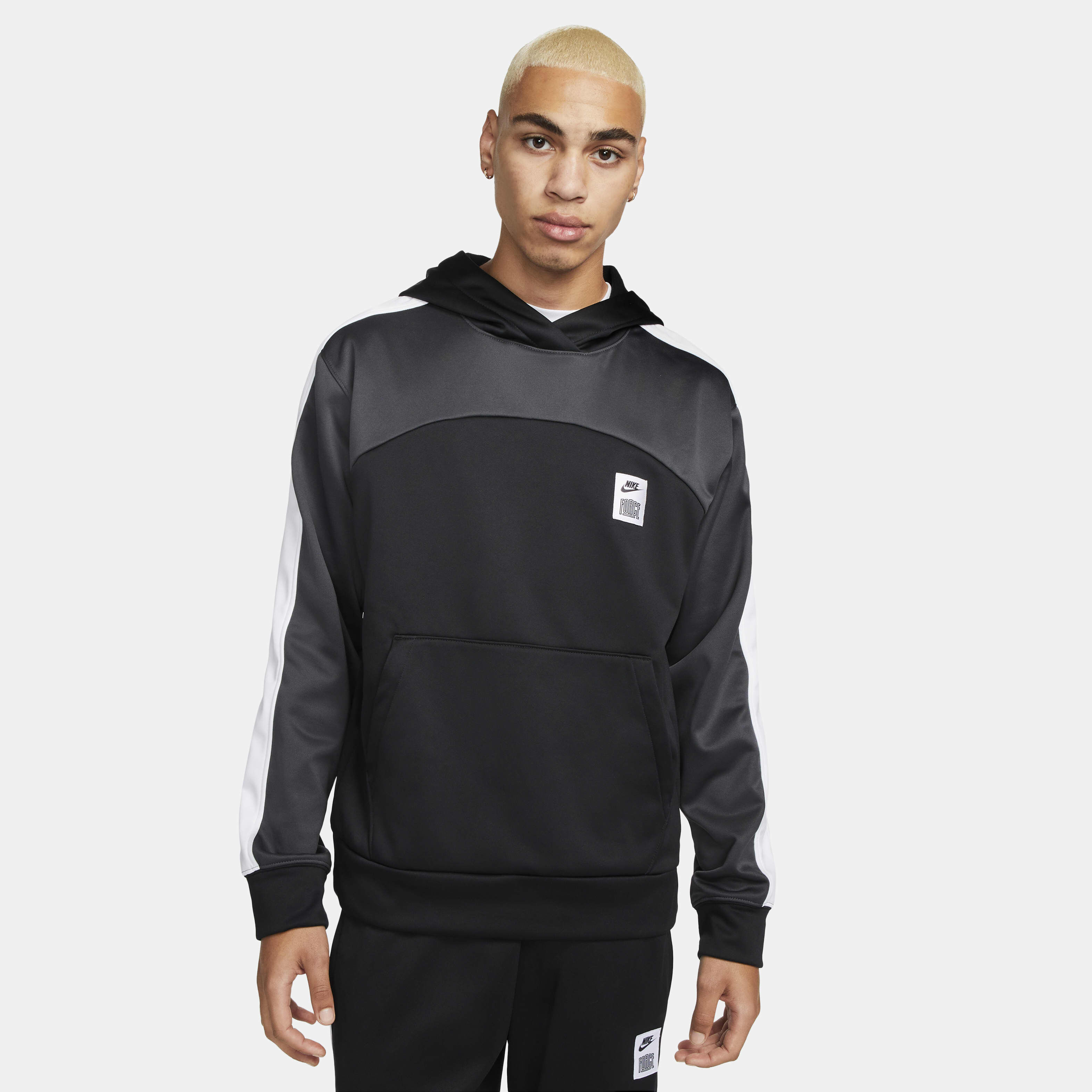 Buy Nike Starting 5 Men s Therma FIT Basketball Hoodie Nike Qatar Official