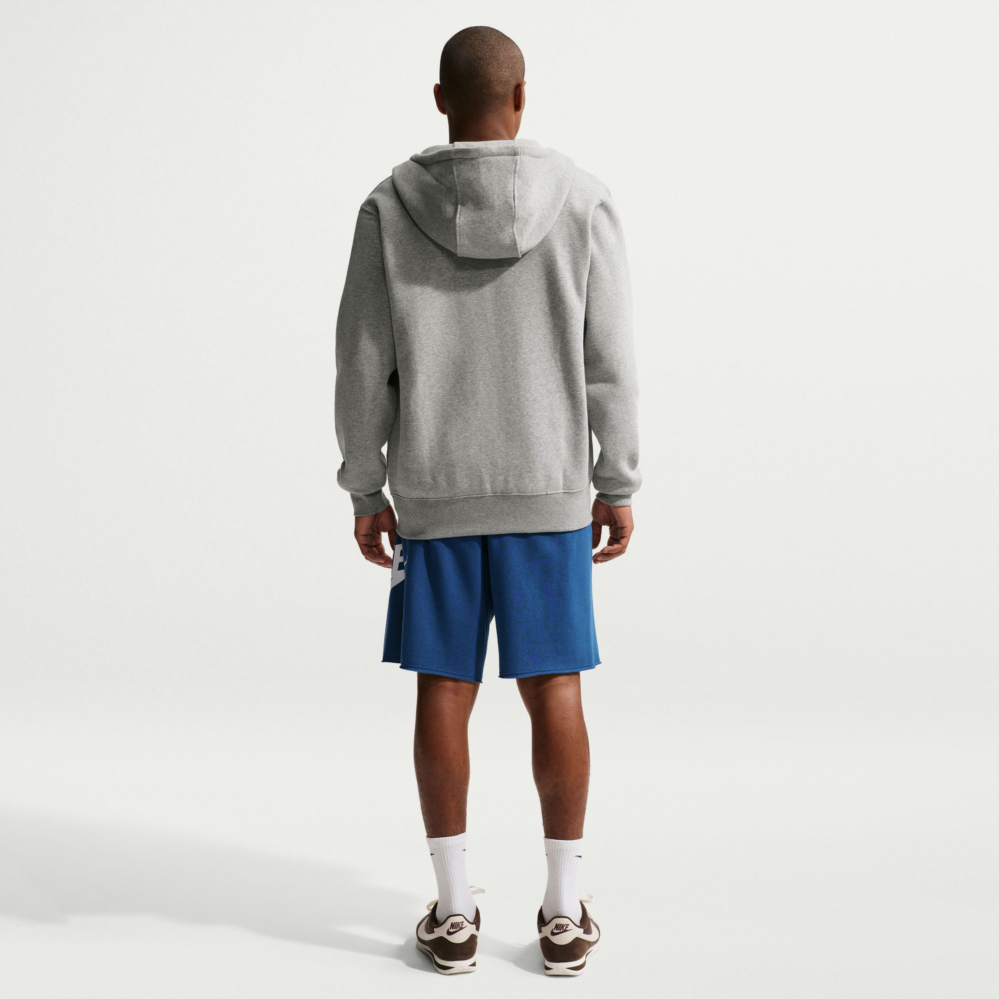 Nike Sportswear Club image number 1