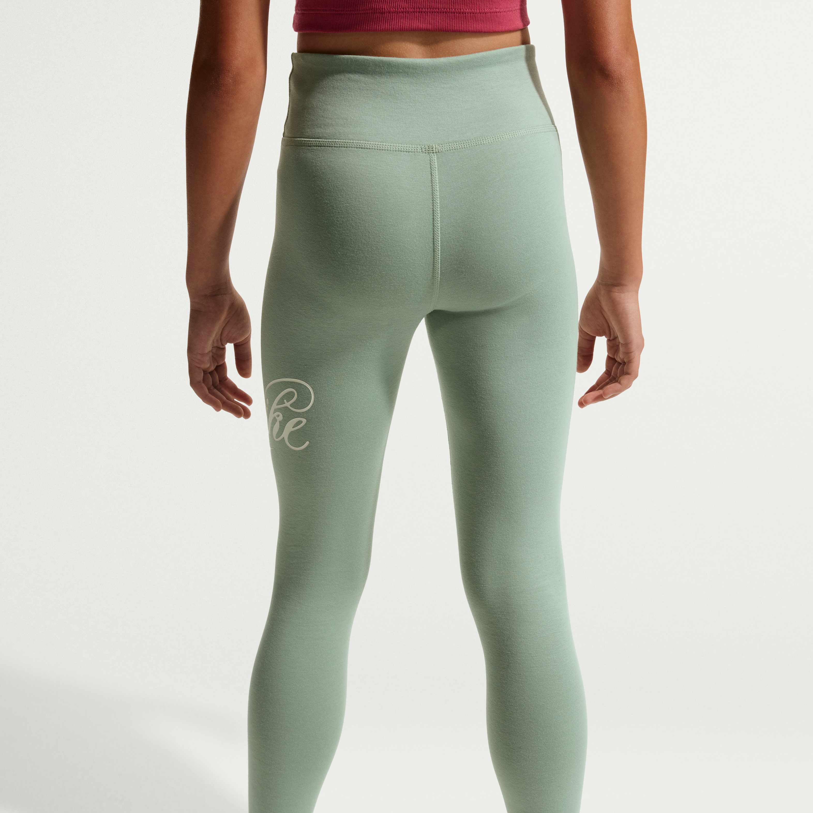 Nike Sportswear Classic image number 2