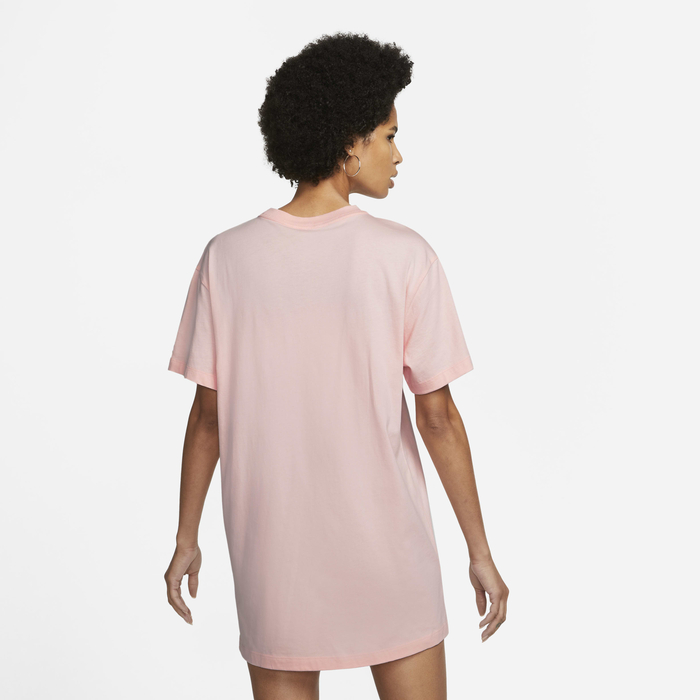 Nike Sportswear Essential image number 1 Nike Sportswear Essential image number 1