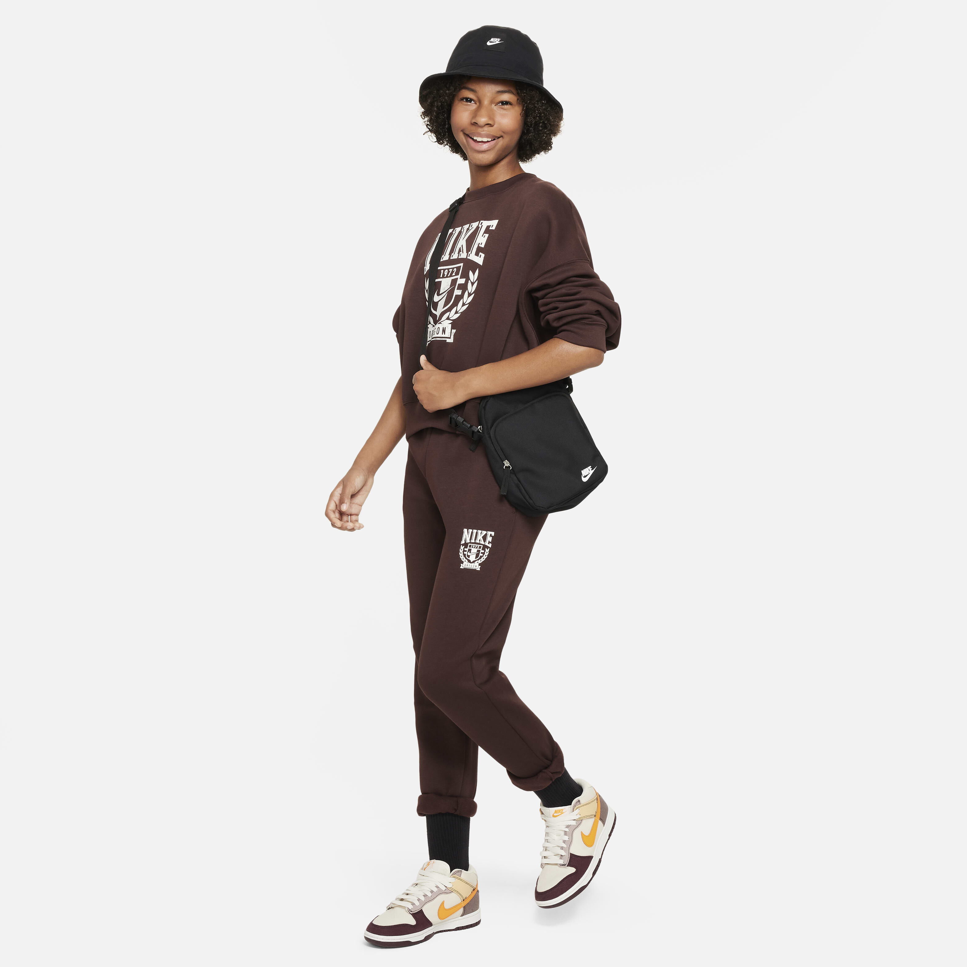 Nike Sportswear image number 5