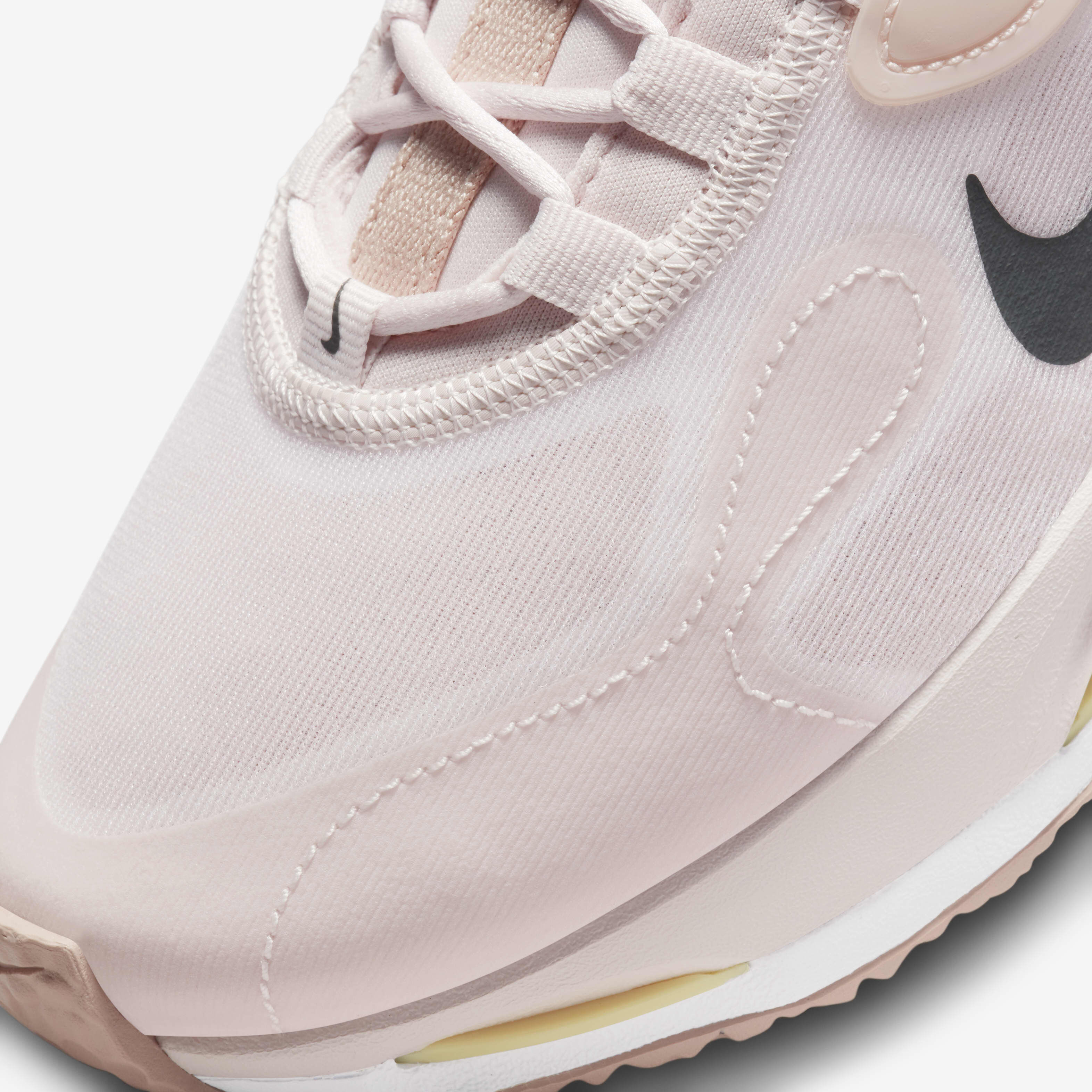 نايكي سبارك image number 6