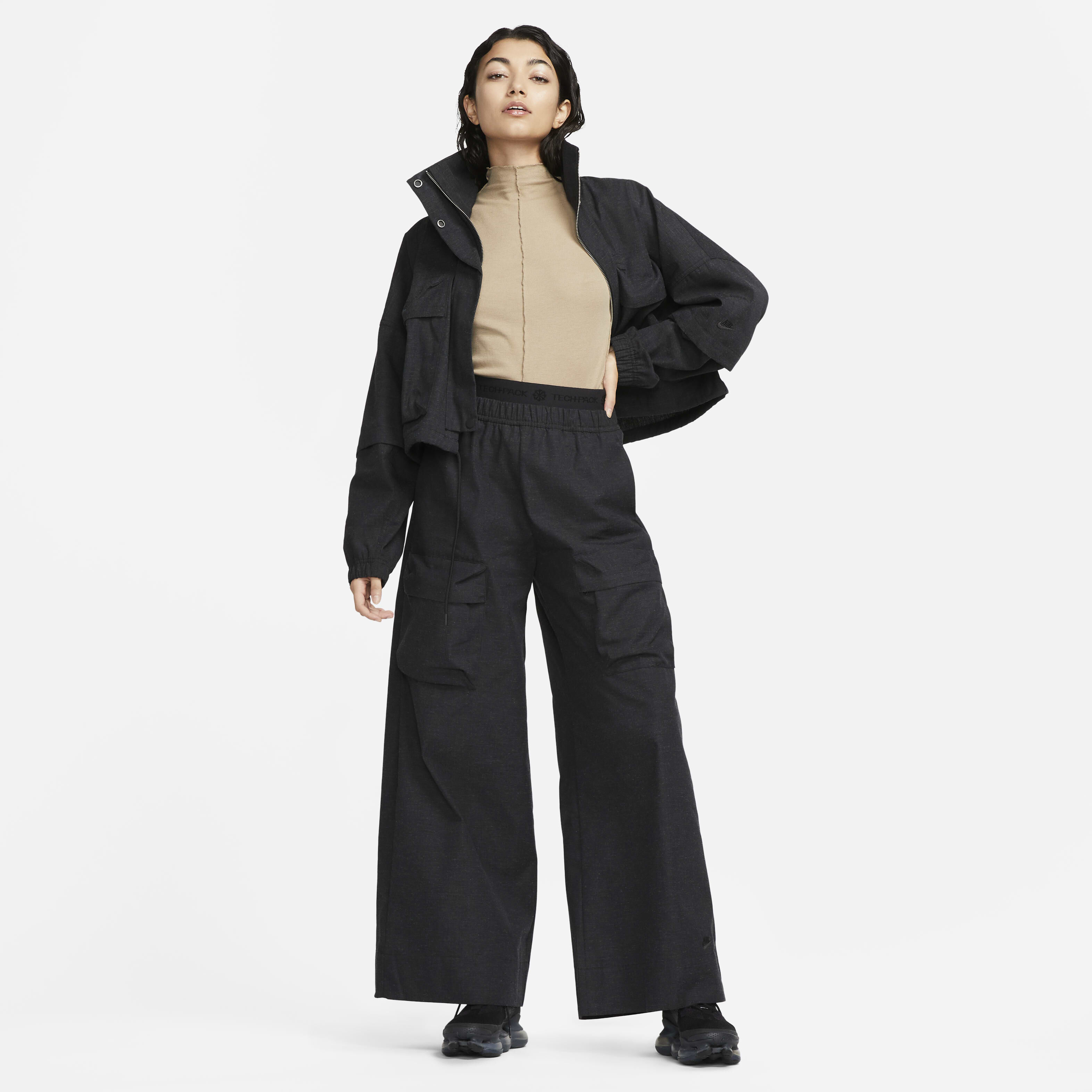 نايكي سبورتسوير تك باك image number 5