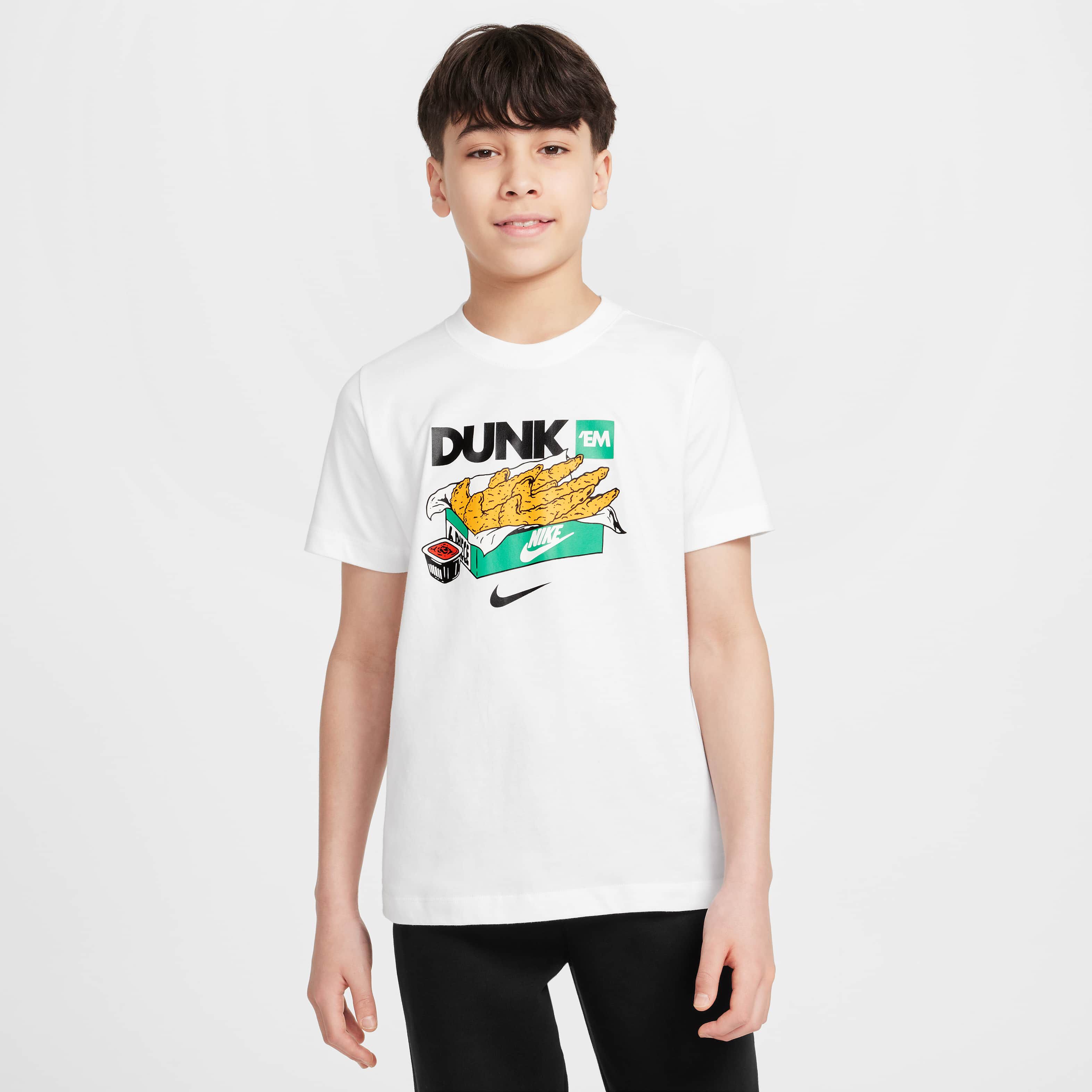 نايكي سبورتسوير image number 0