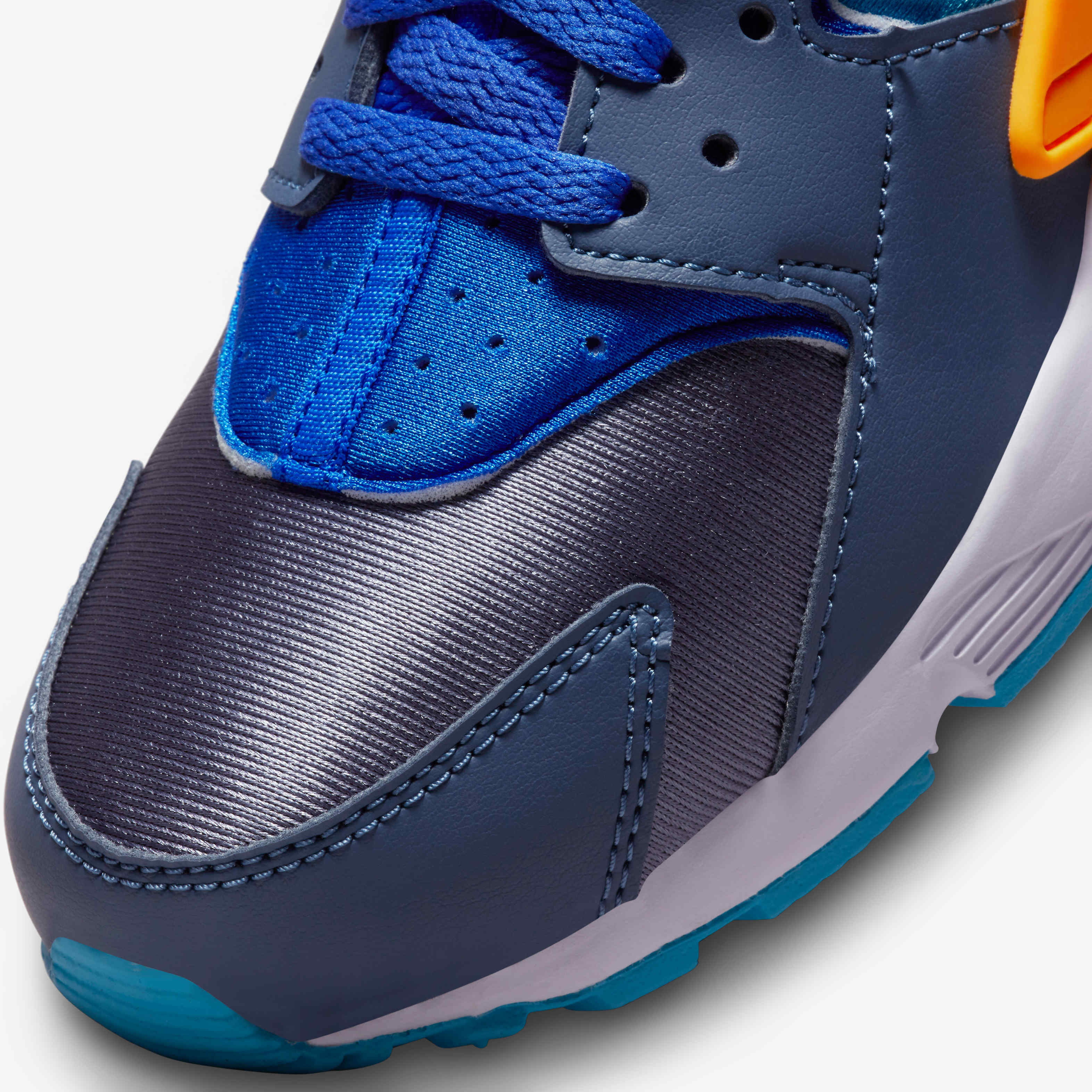 Buy Nike Huarache Run Older Kids Shoes Nike Qatar Official