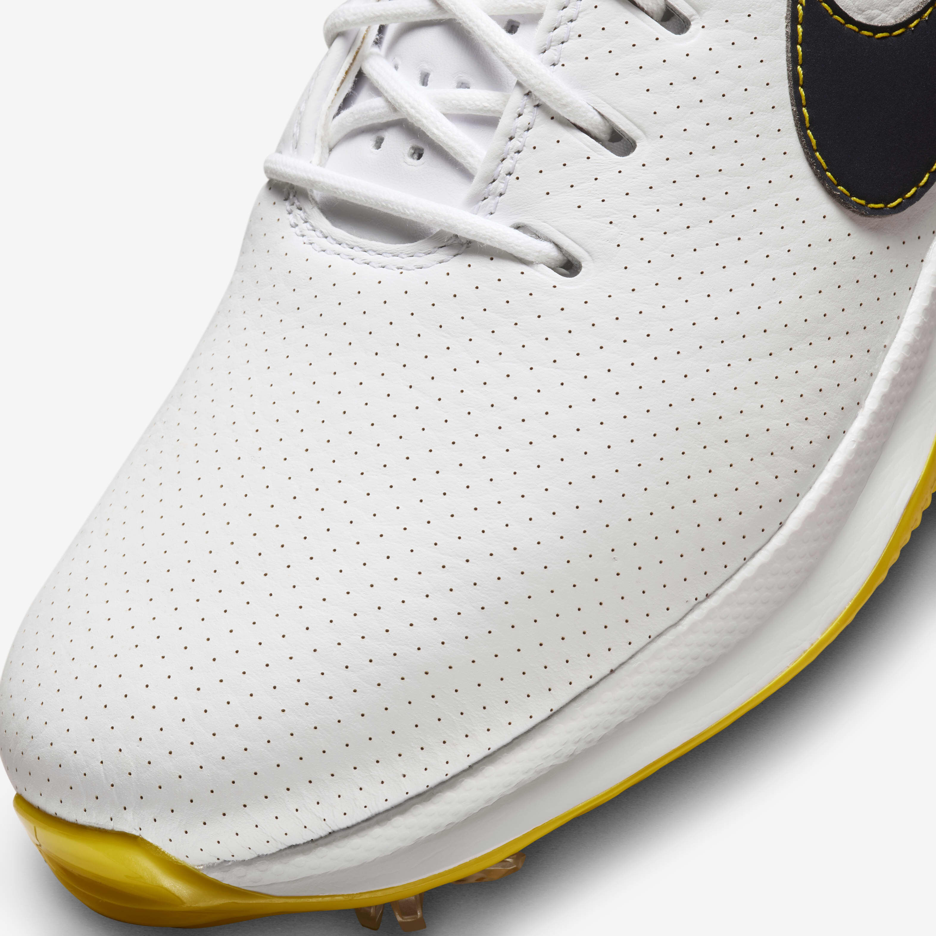 Nike Air Zoom Victory Tour 3 NRG image number 7