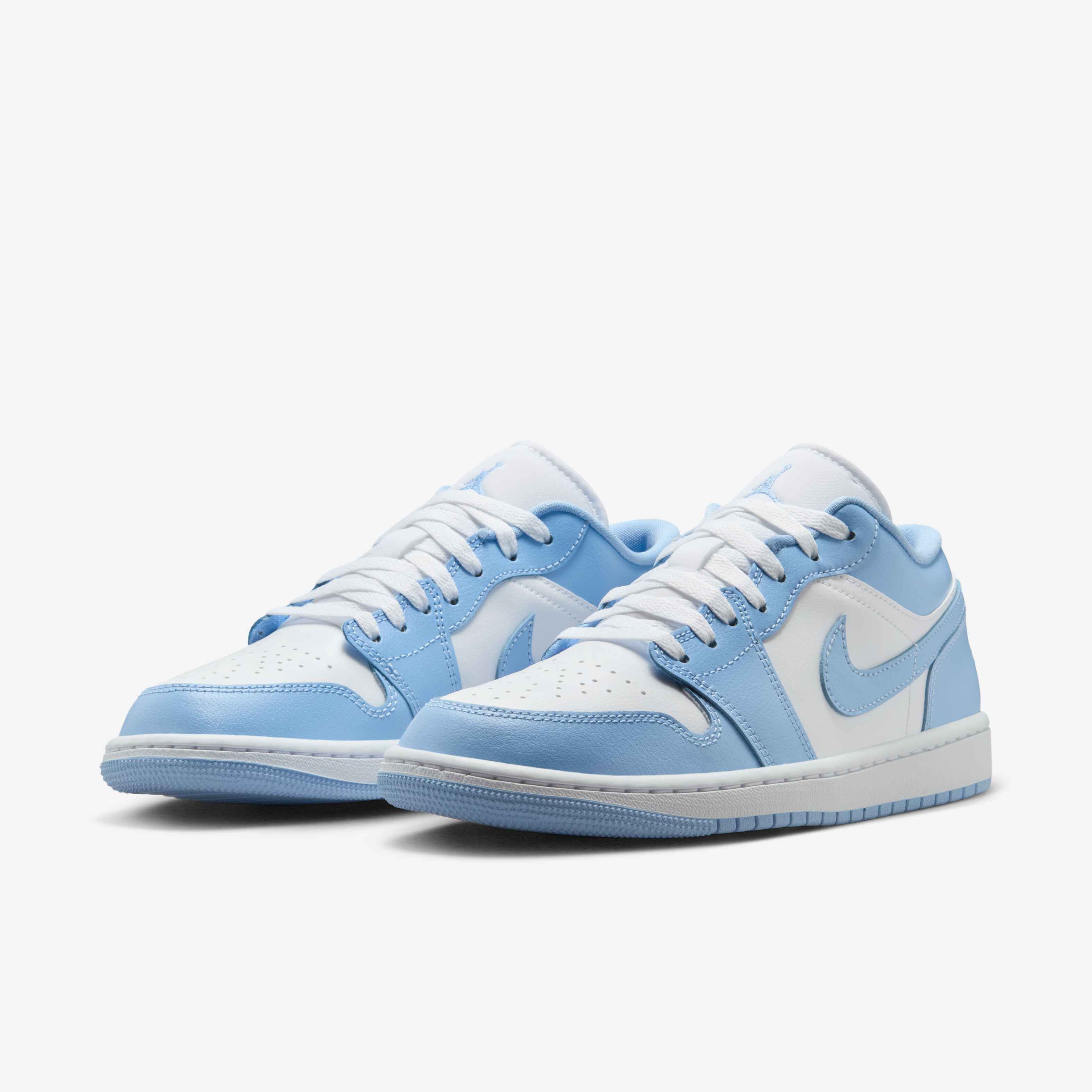Air Jordan 1 Low image number 4