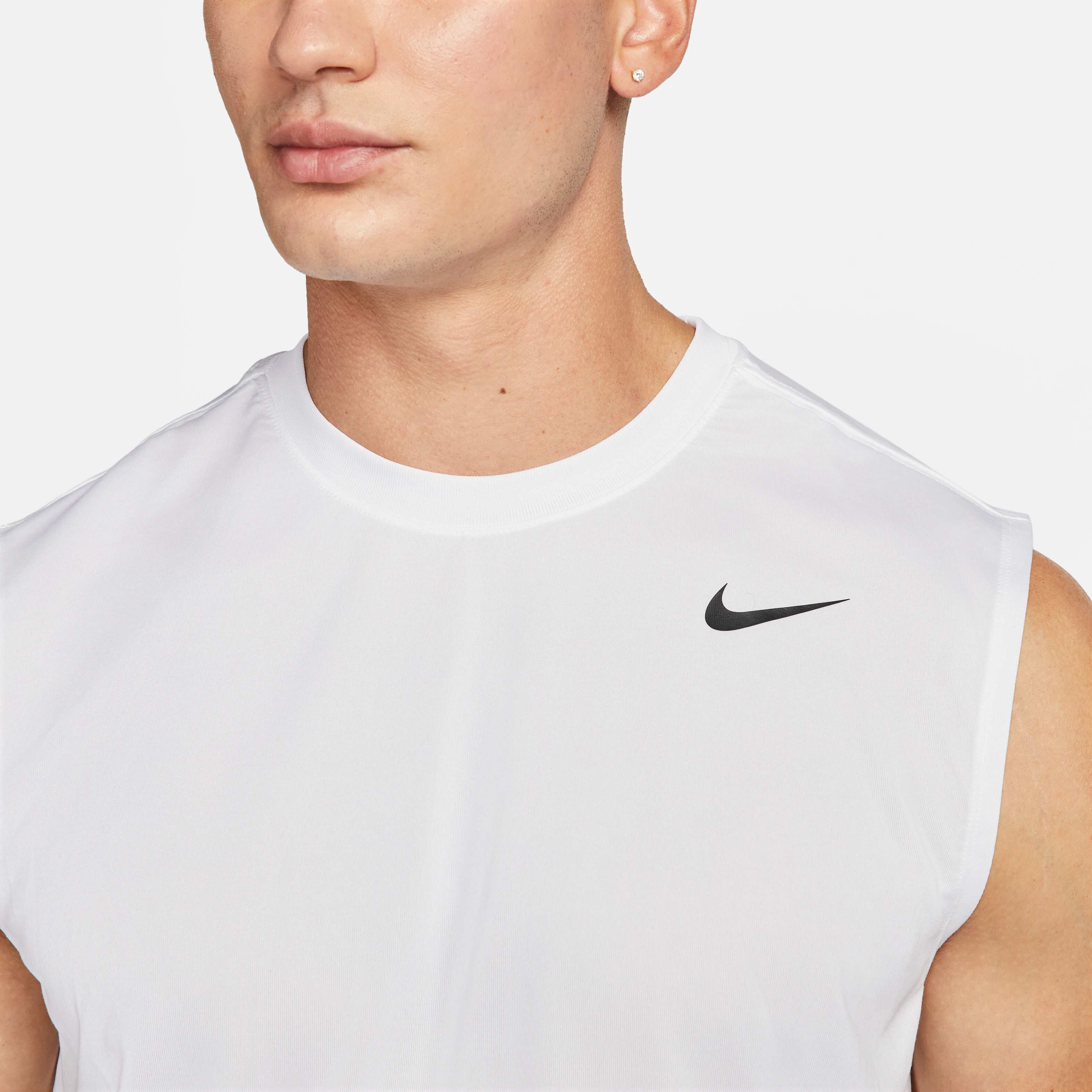 Nike Dri-FIT Legend image number 2