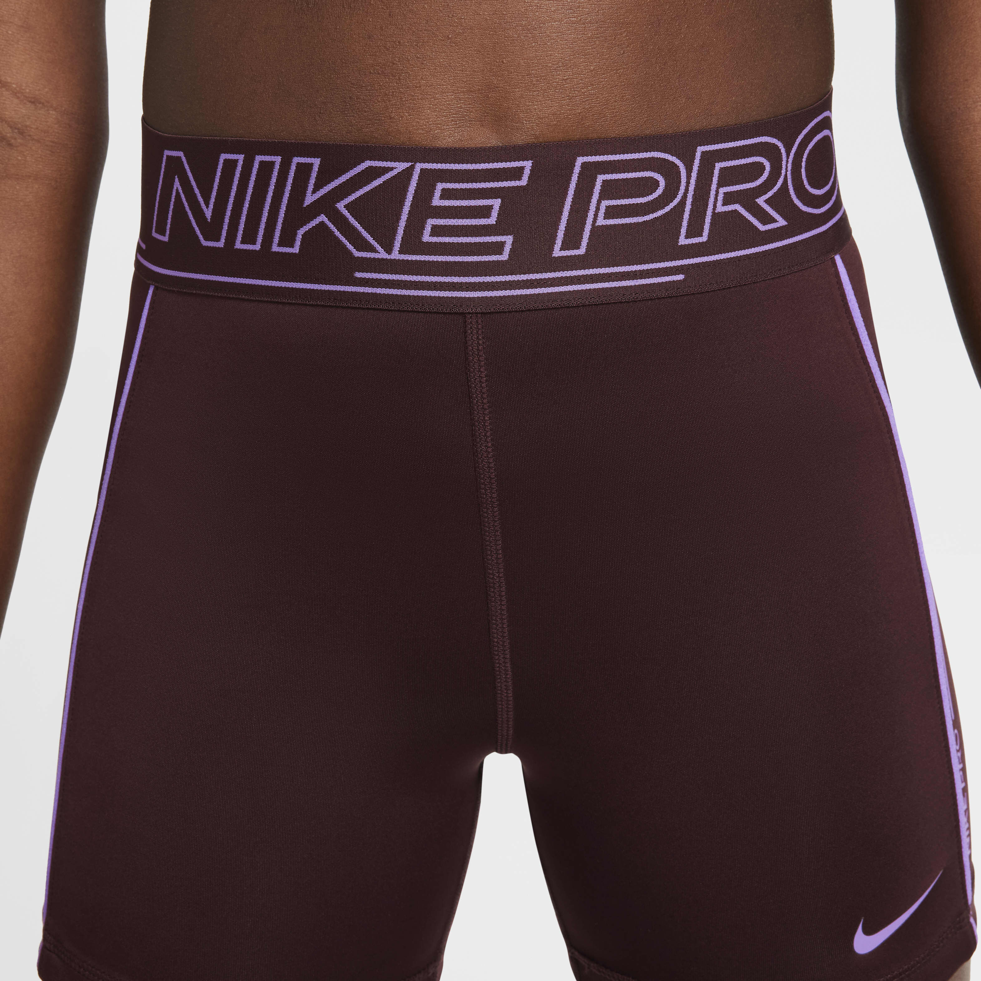 نايكي برو image number 3