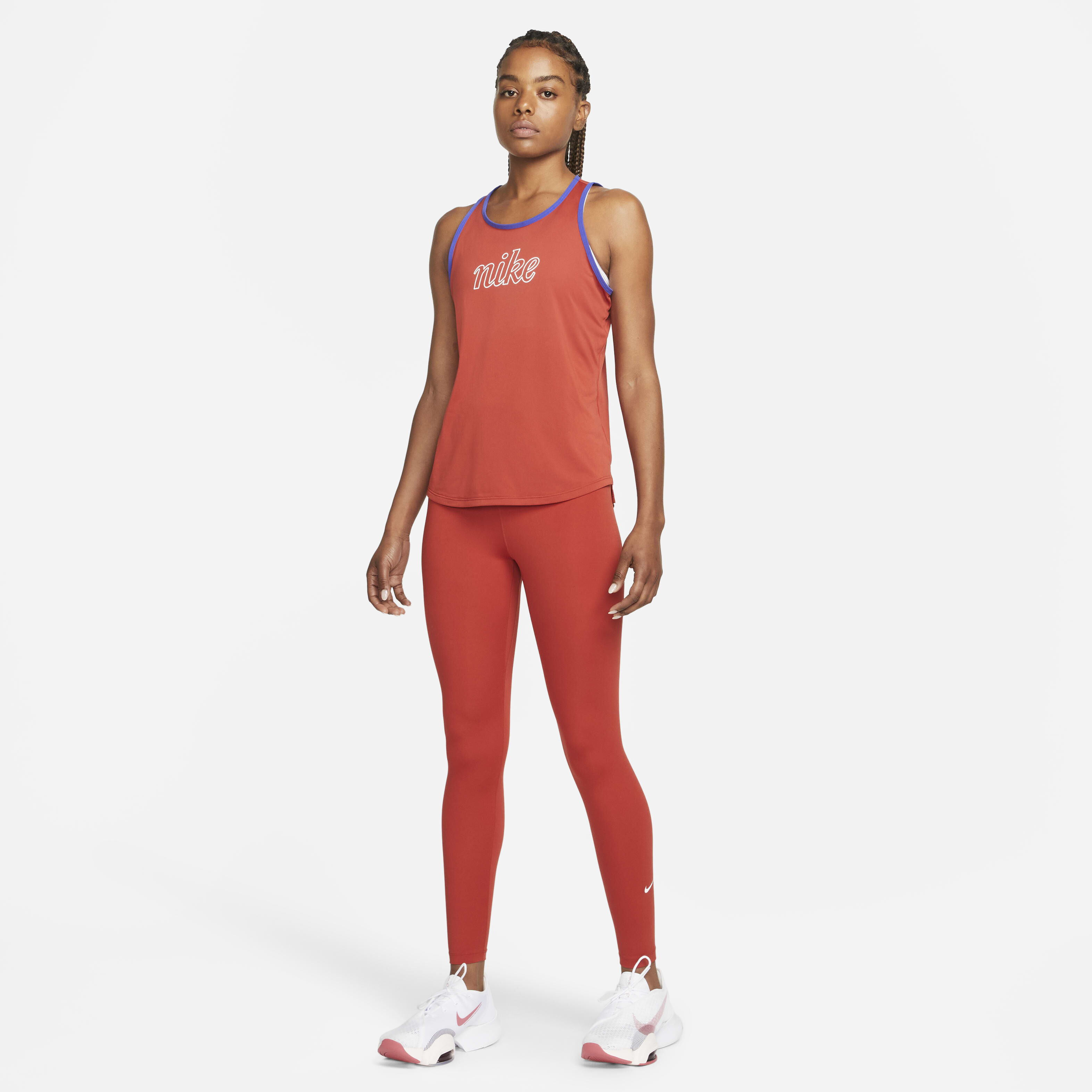 Nike Dri-FIT One Icon Clash image number 4