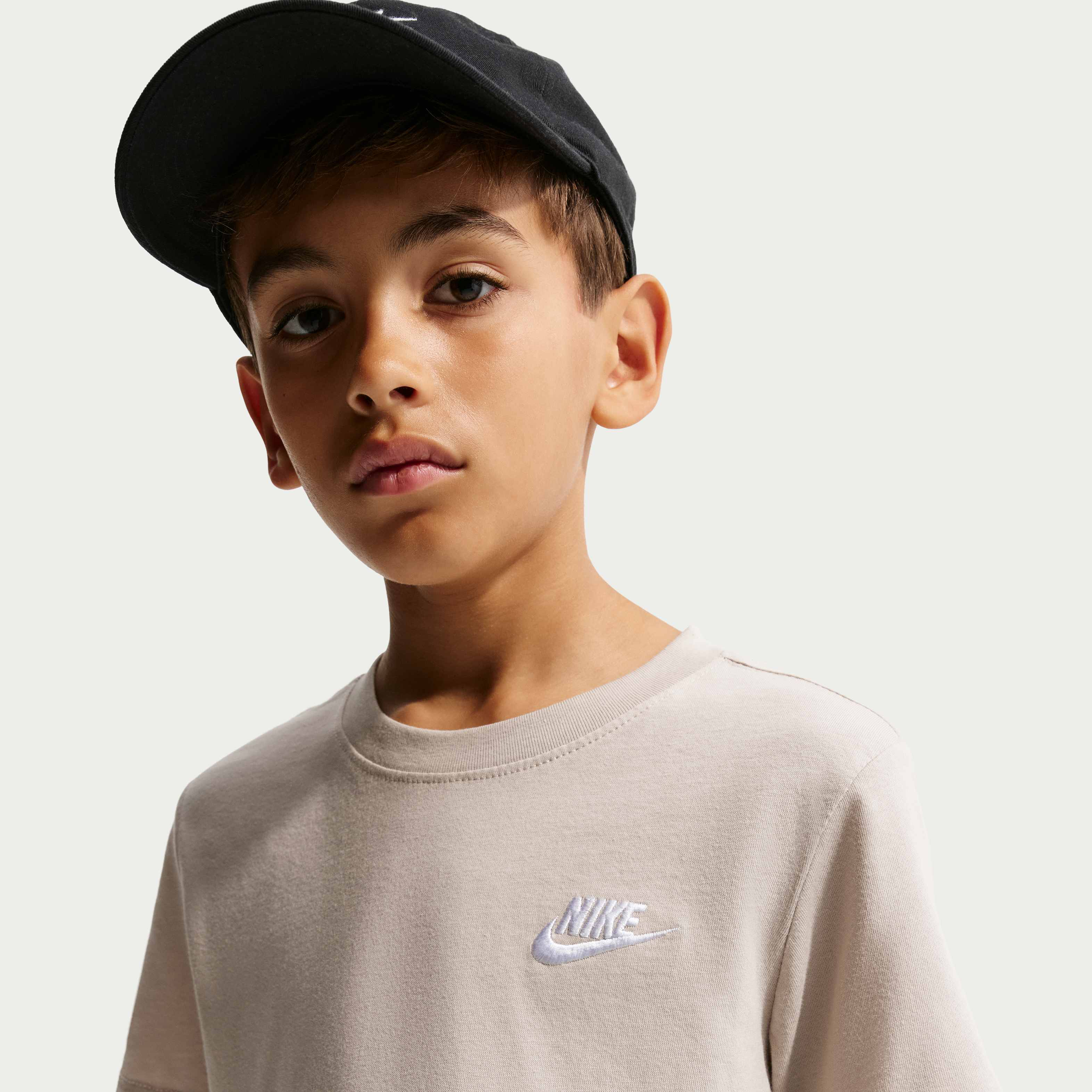 Nike Sportswear image number 2