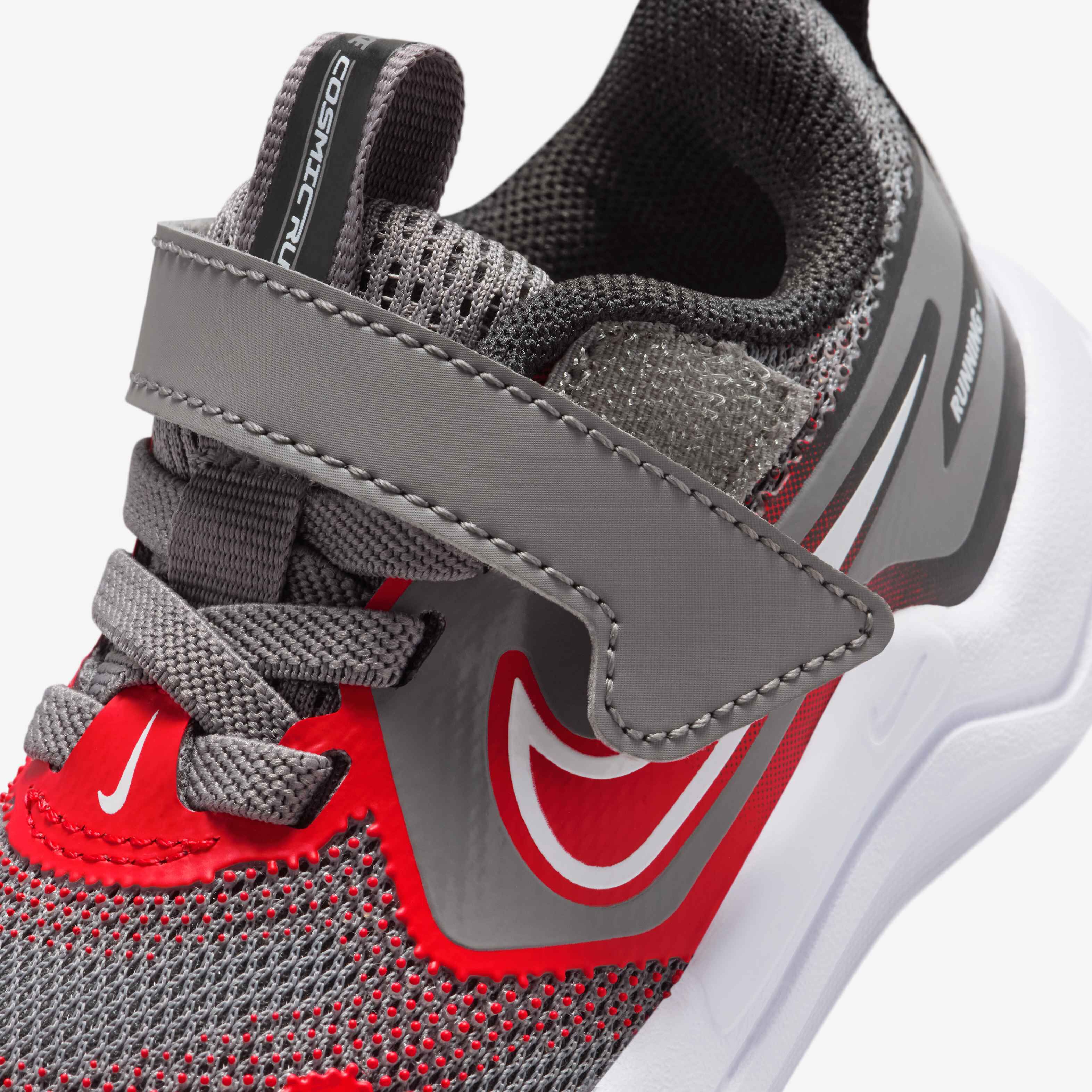 Nike Cosmic Runner image number 6