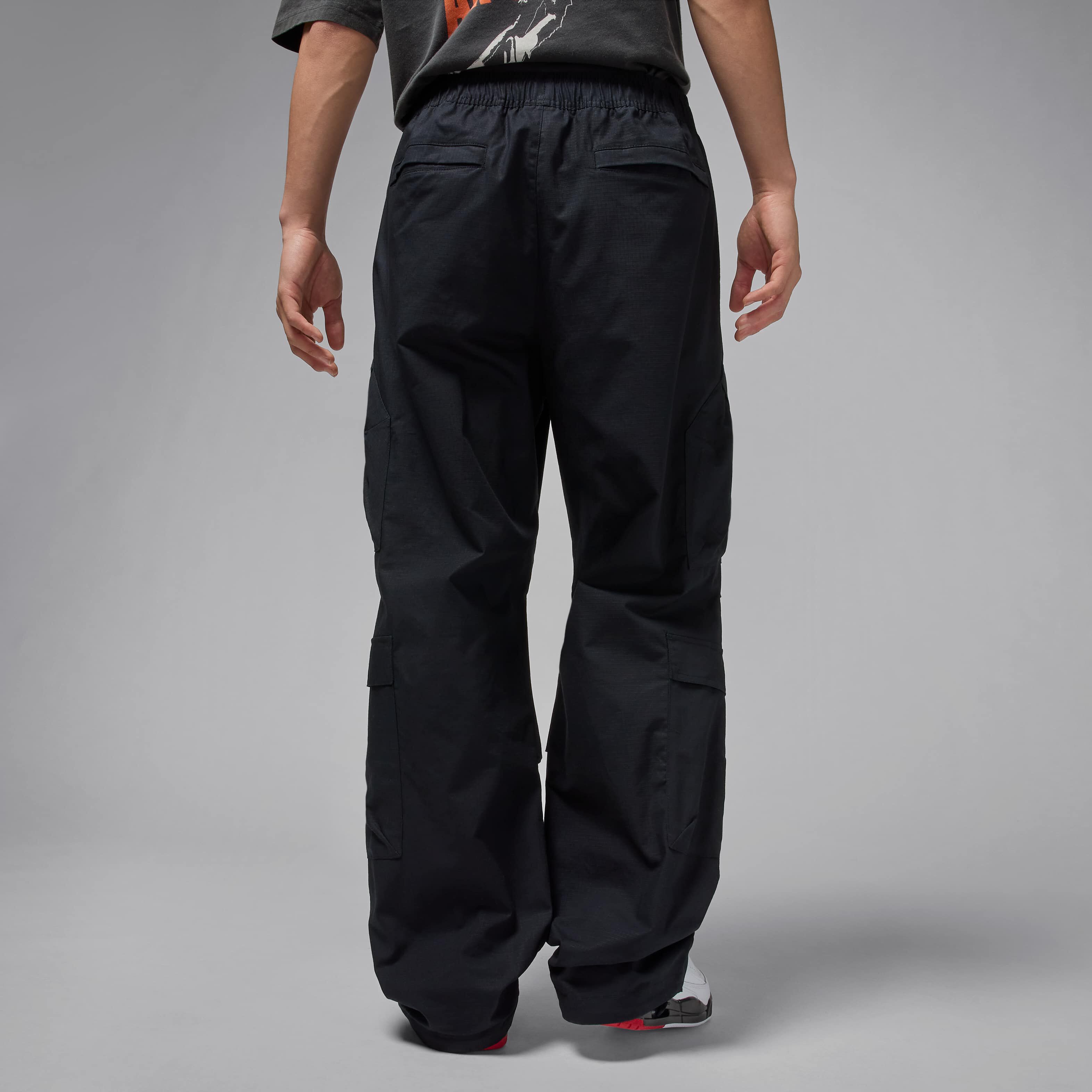 Buy Jordan Flight Men's Utility Trousers - Black/Black @ Nike Qatar