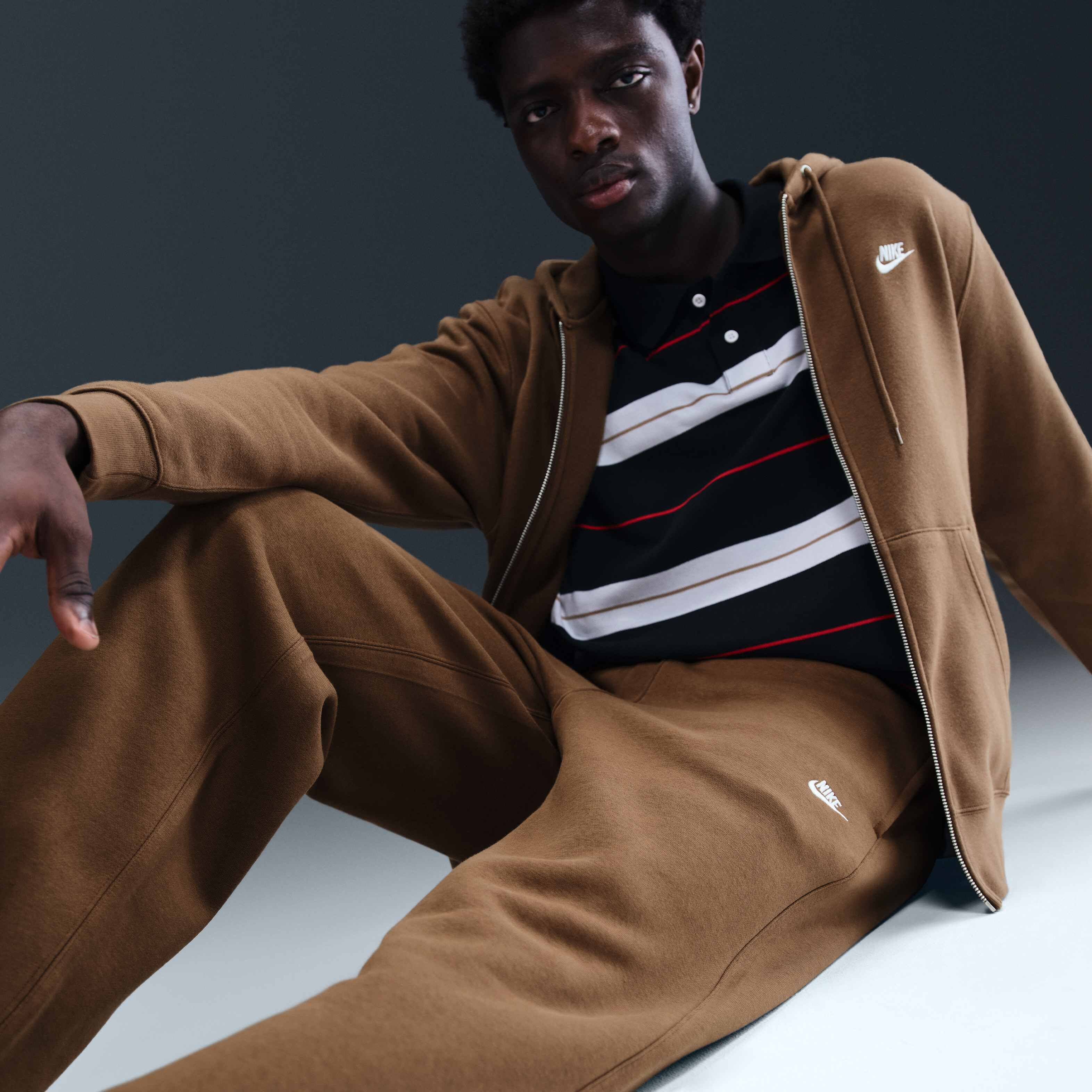 نايكي سبورتسوير كلوب image number 4