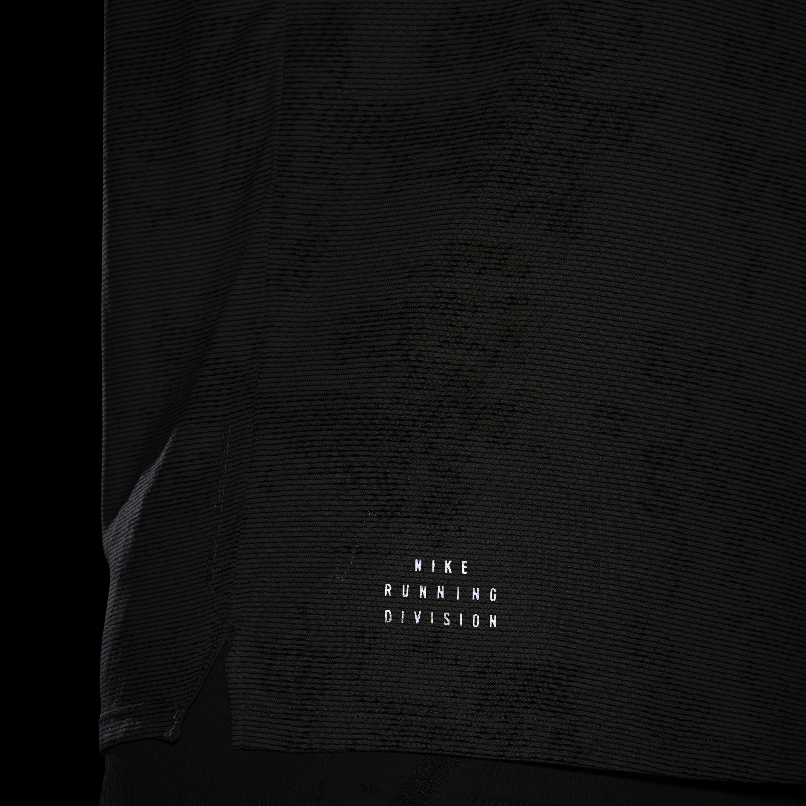 Nike Running Division image number 10