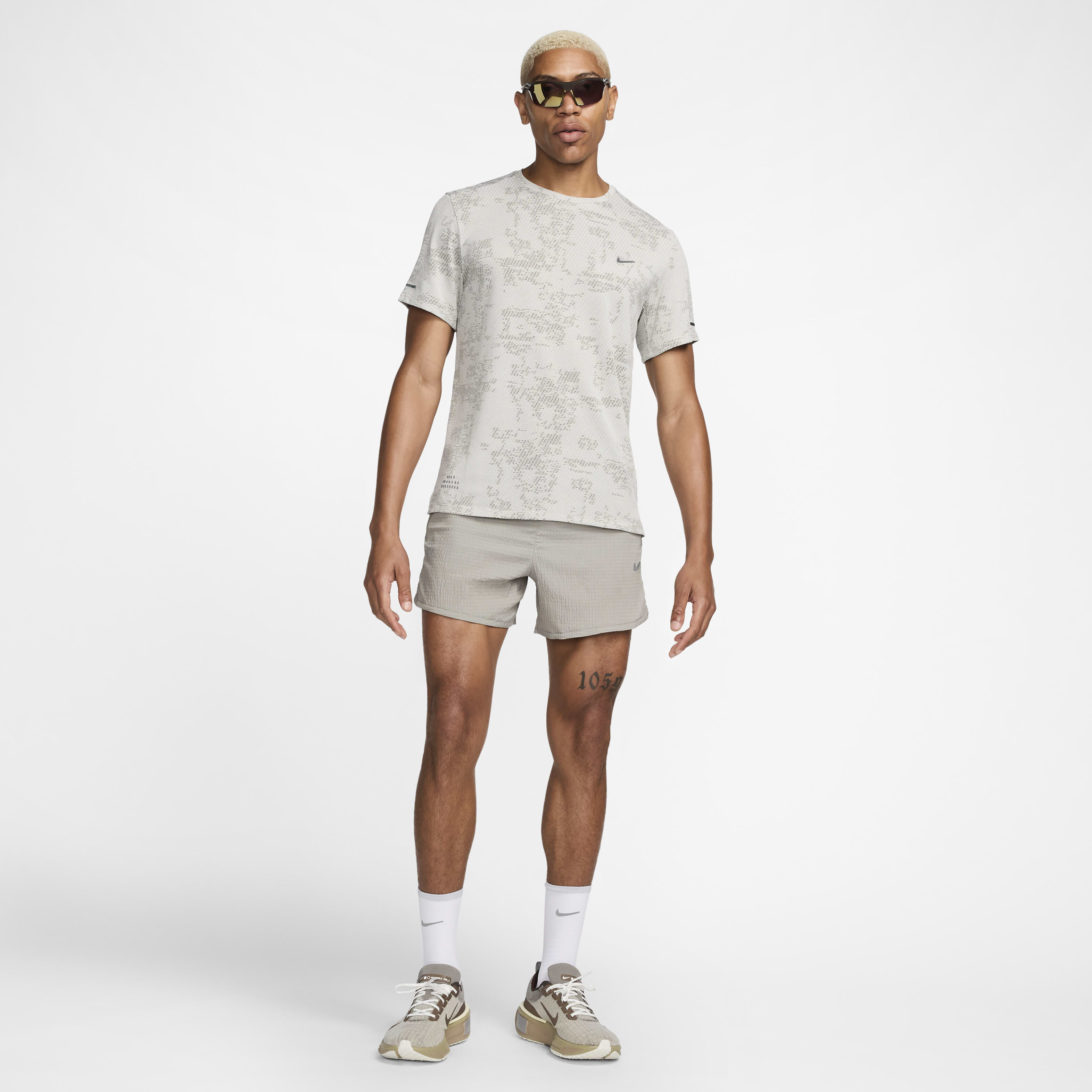 Nike Running Division image number 6