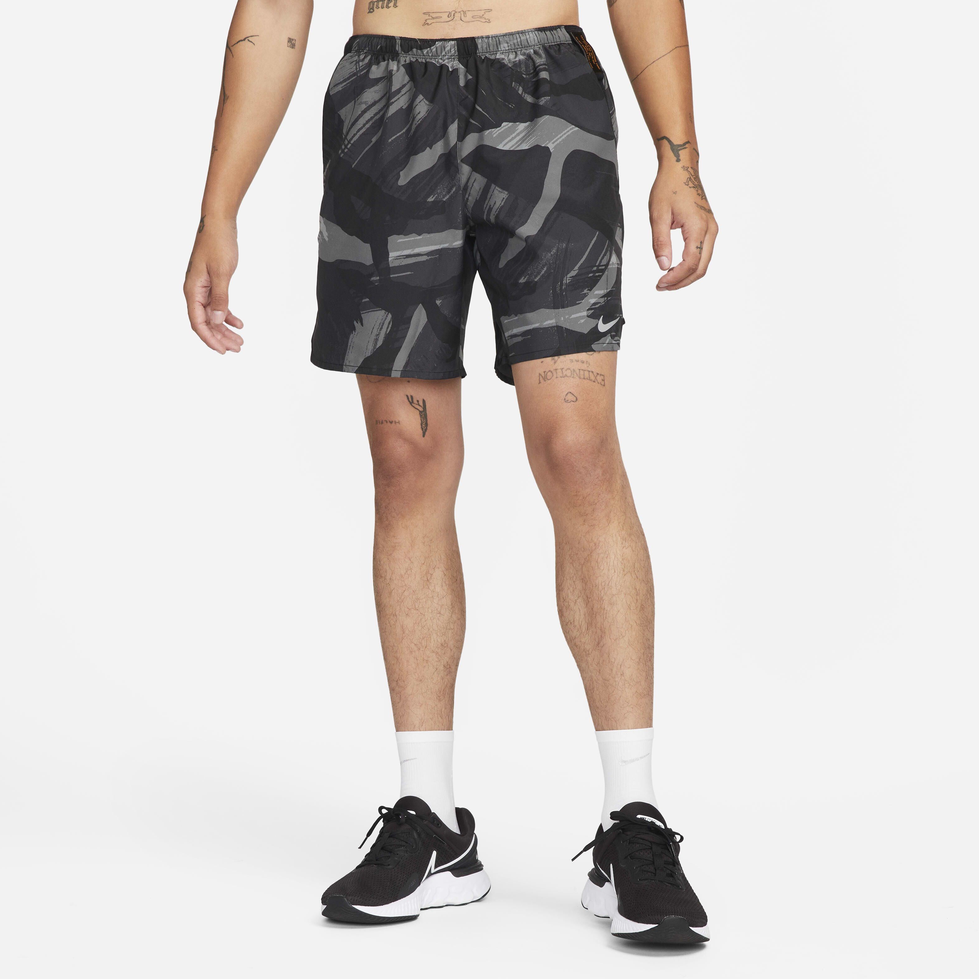 Nike Challenger image number 0