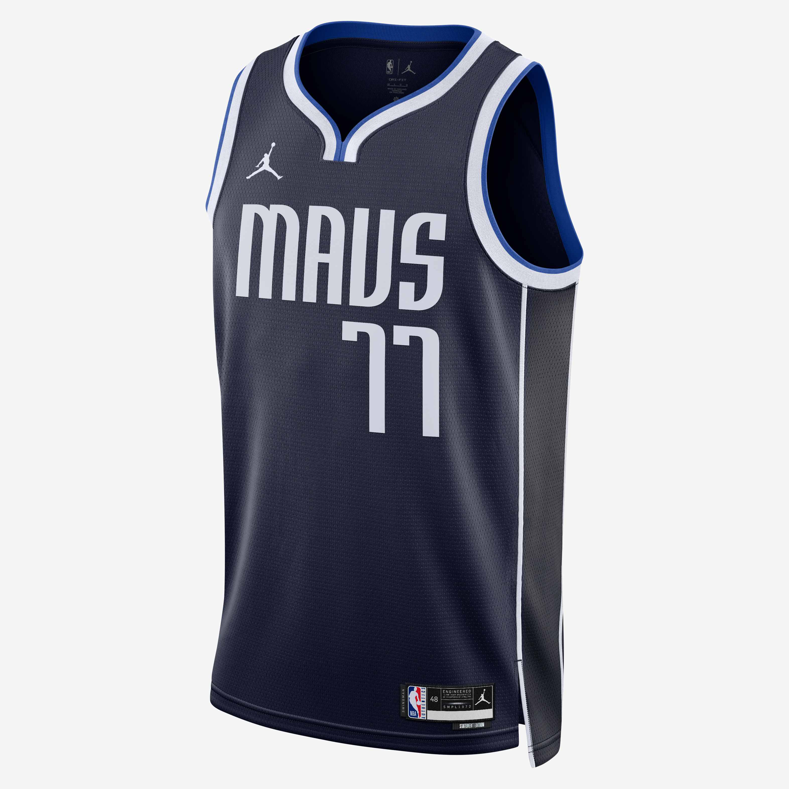 Dallas Mavericks Statement Edition image number 0