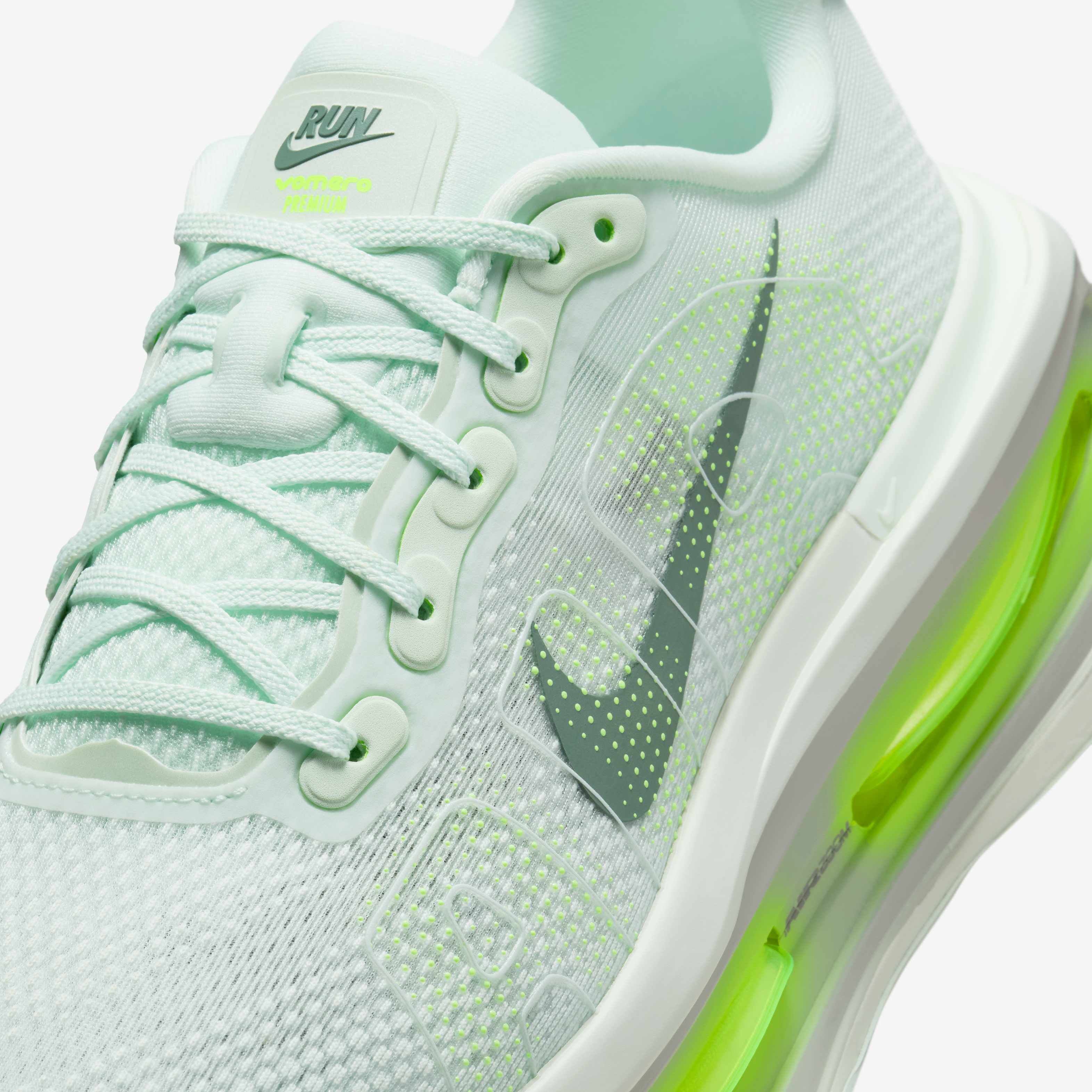 Nike Vomero Premium image number 6